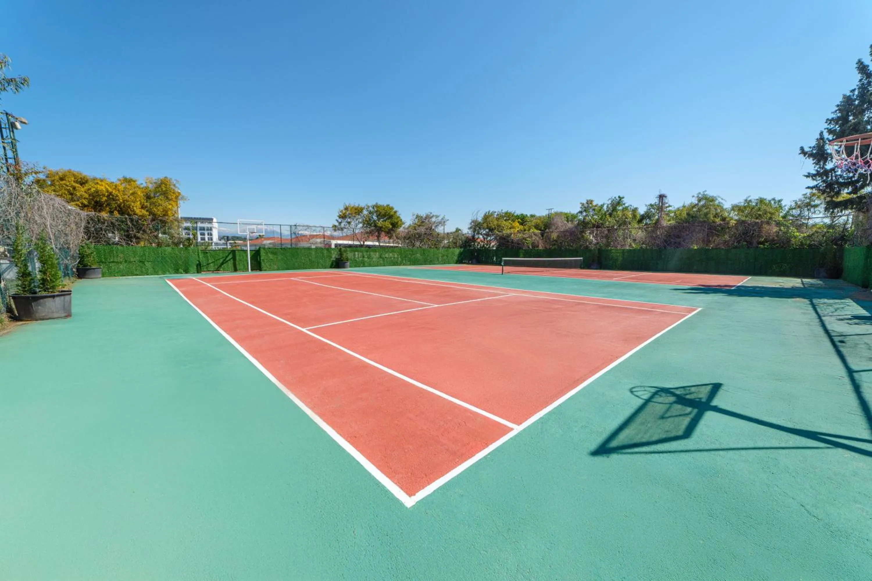 Tennis court in Numa Club Side Hotel - Ultra All Inclusive