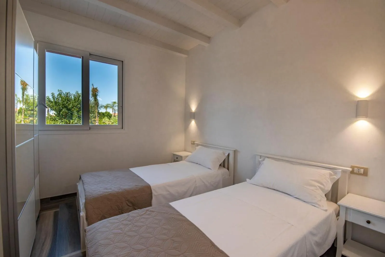 Villa del Papiro Charme Apartments