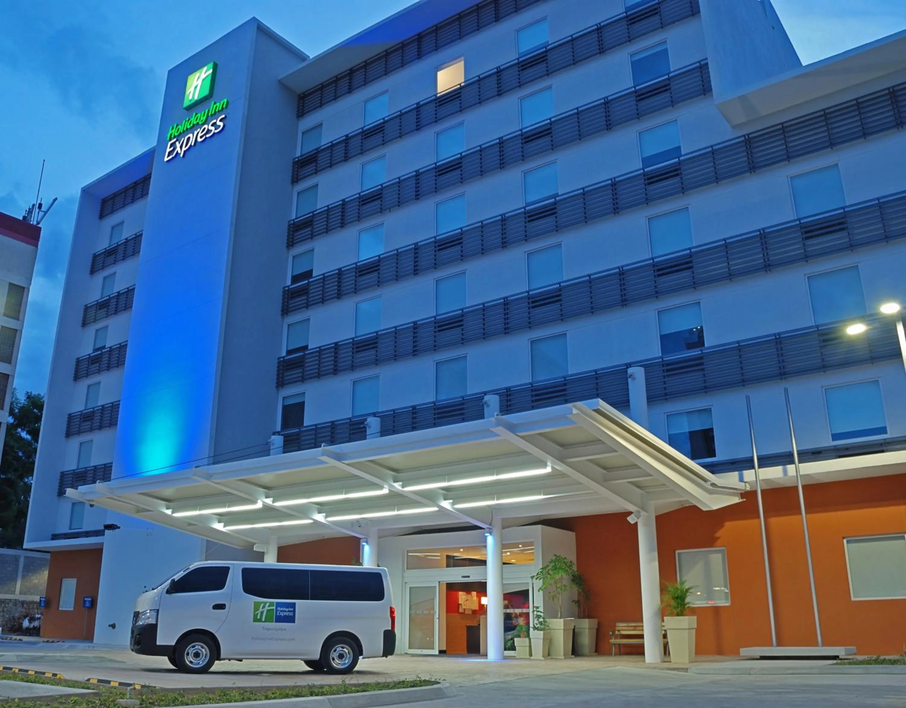 Property building in Holiday Inn Express Tegucigalpa by IHG