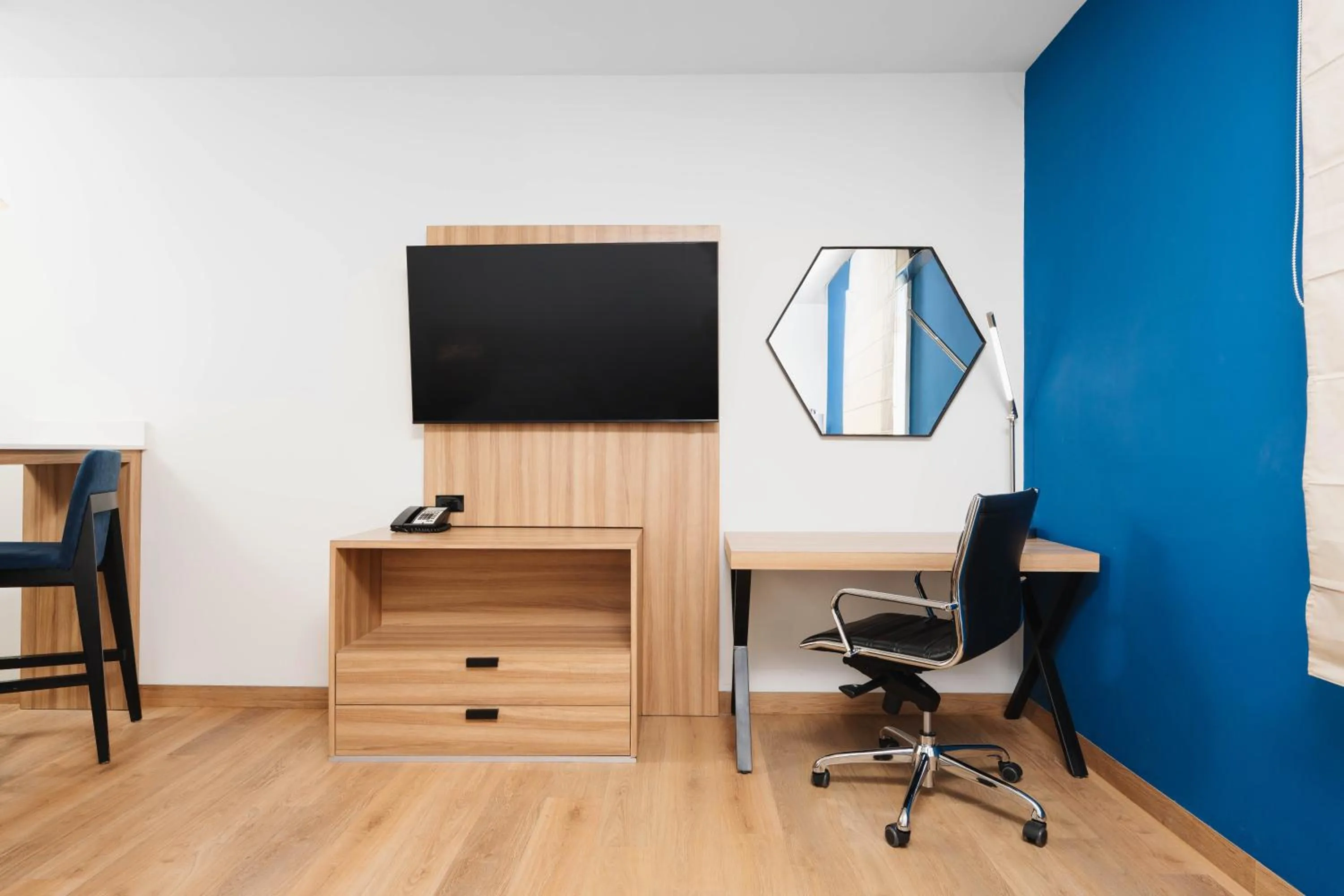 furniture in Holiday Inn Express Tegucigalpa by IHG