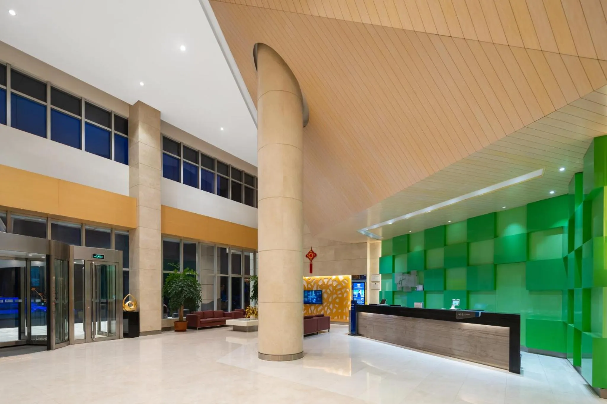 Property building in Holiday Inn Express Zhengzhou Airport by IHG