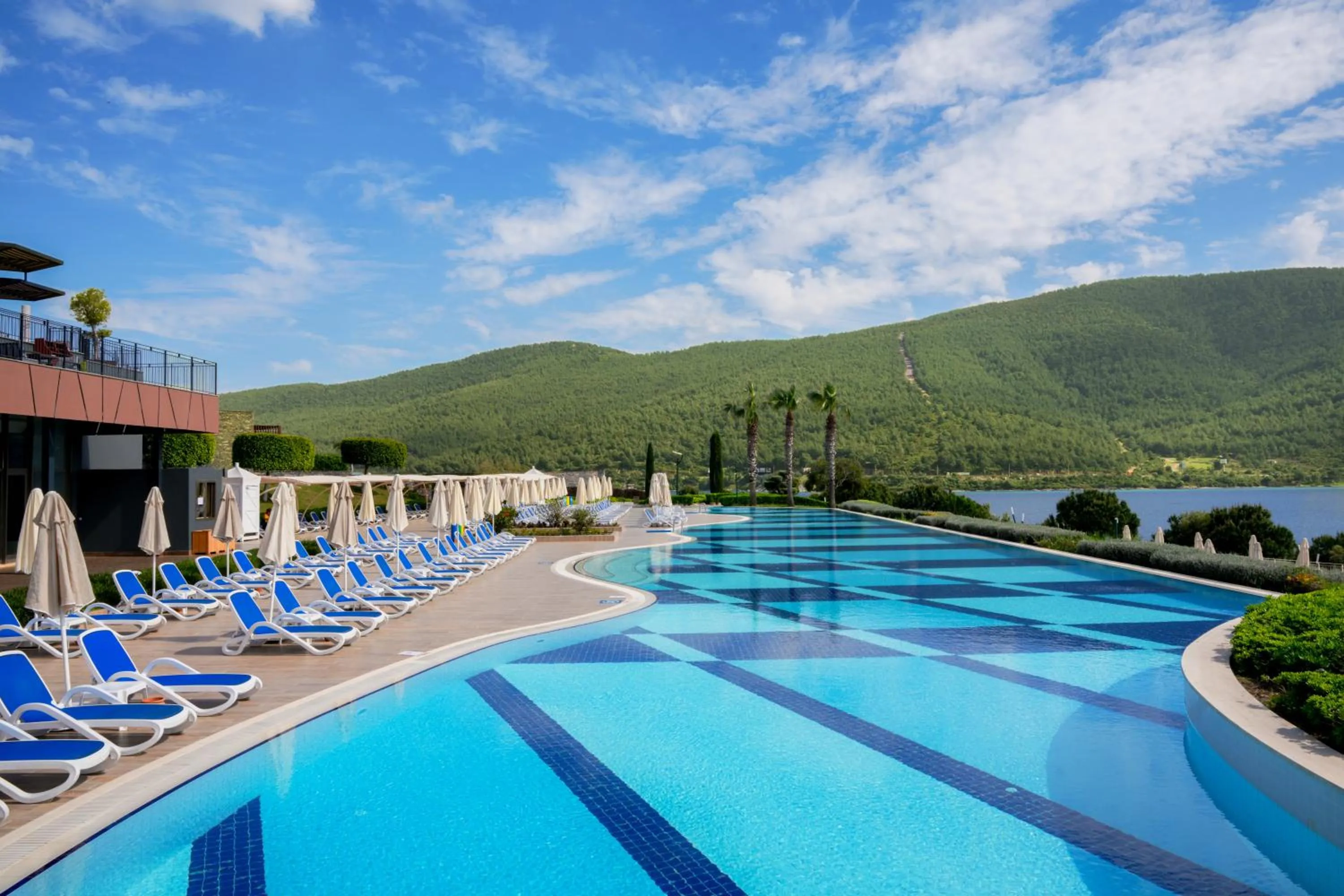 Pool view in La Blanche Island Bodrum
