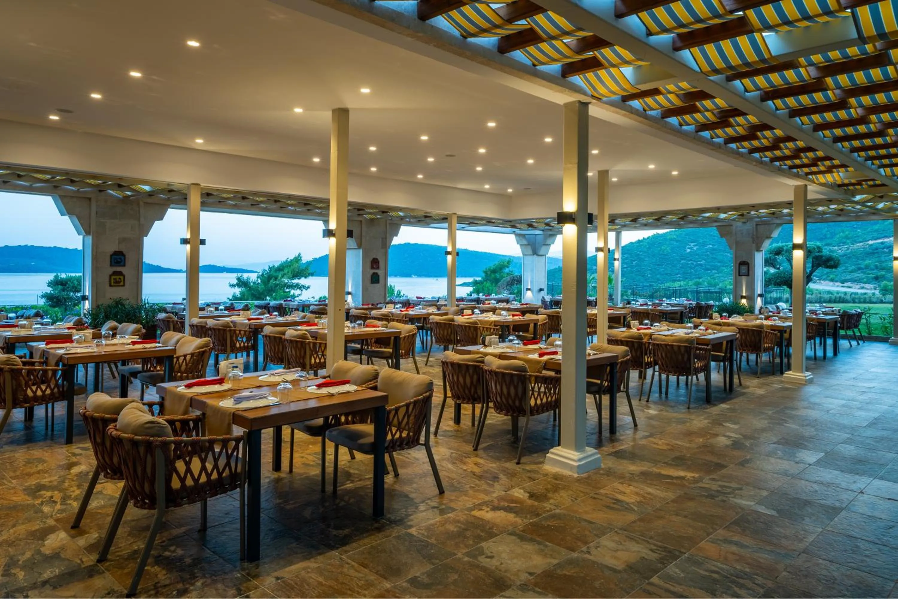 Restaurant/places to eat in La Blanche Island Bodrum