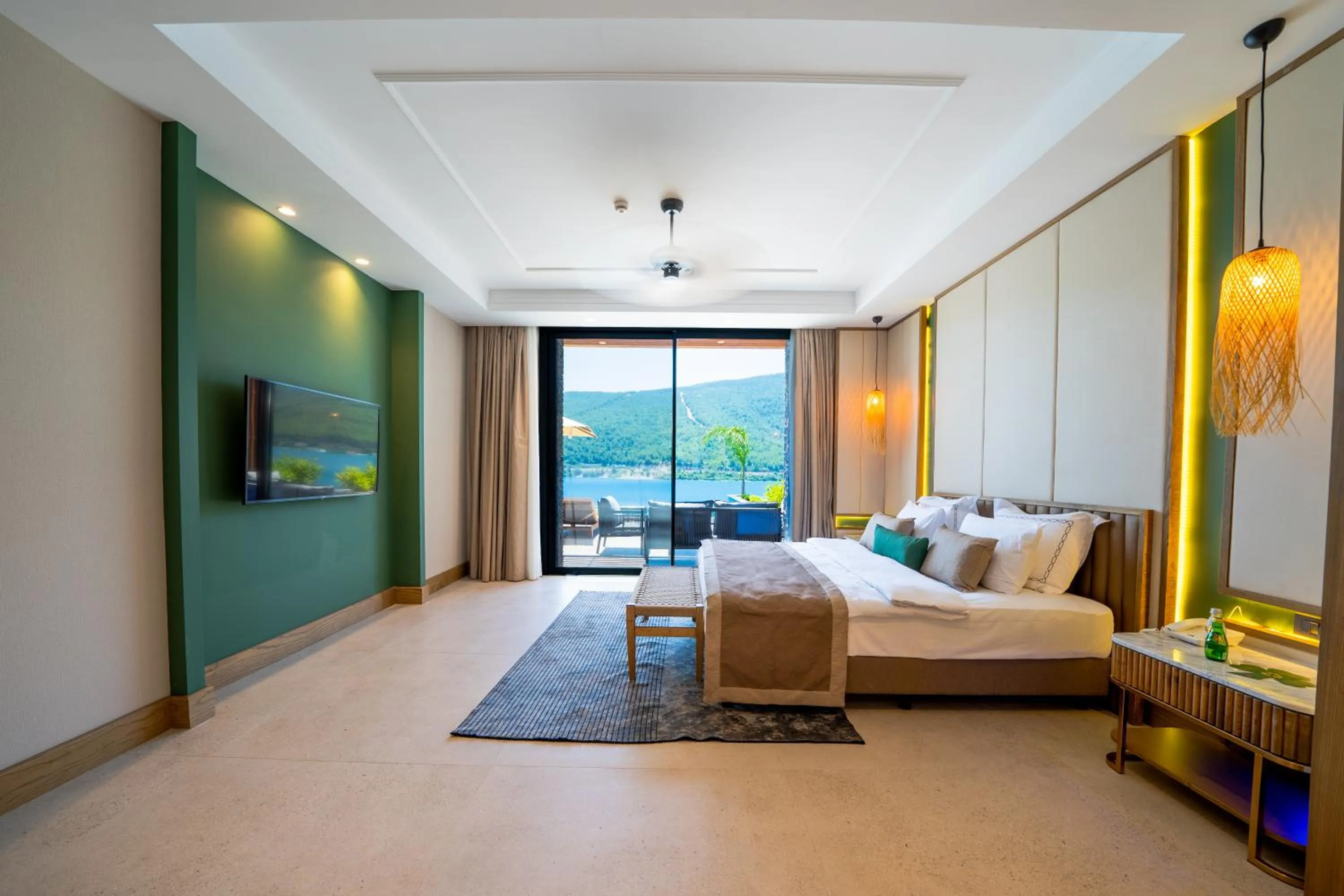 Bed in La Blanche Island Bodrum