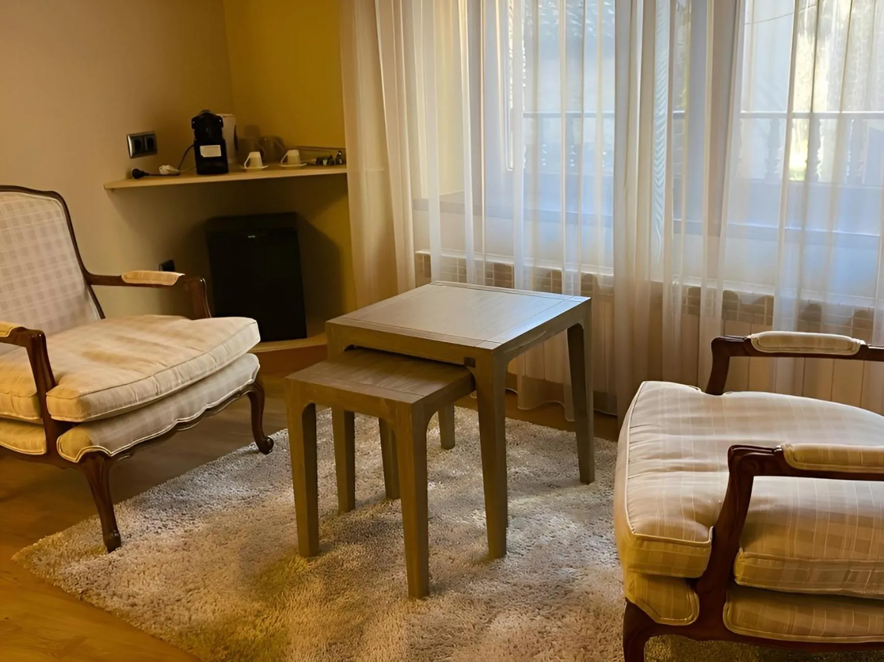 Coffee/tea facilities in Picos de Europa Suites and Rooms