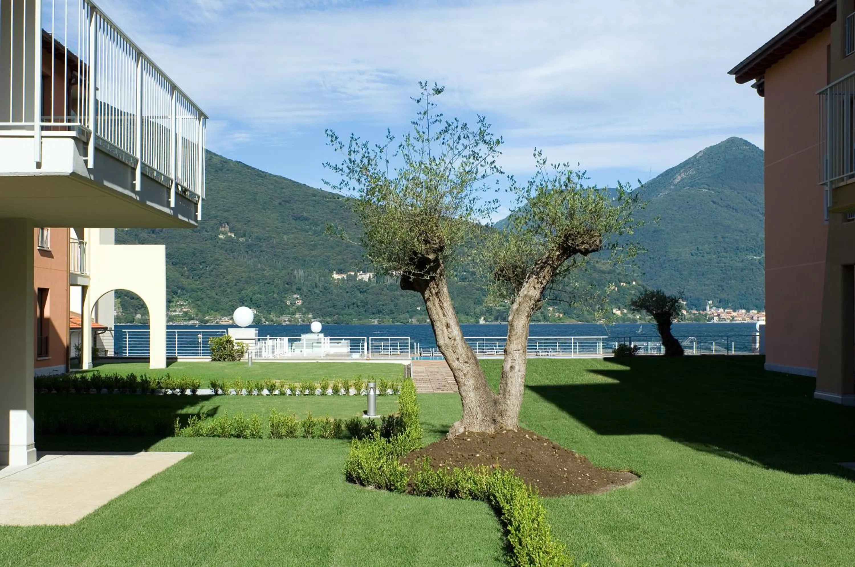 Facade/entrance in Golfo Gabella Lake Apartments