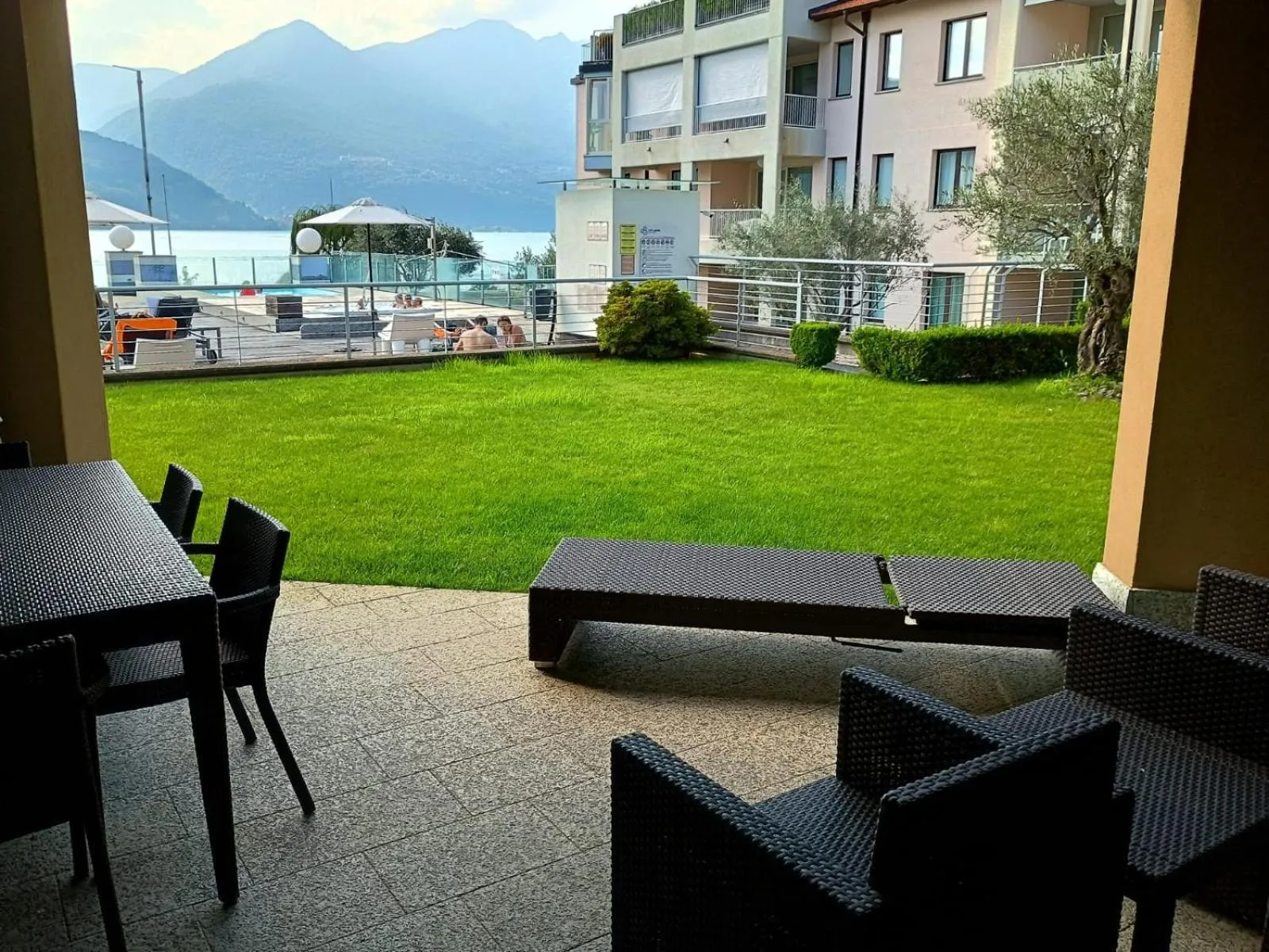 Patio in Golfo Gabella Lake Apartments