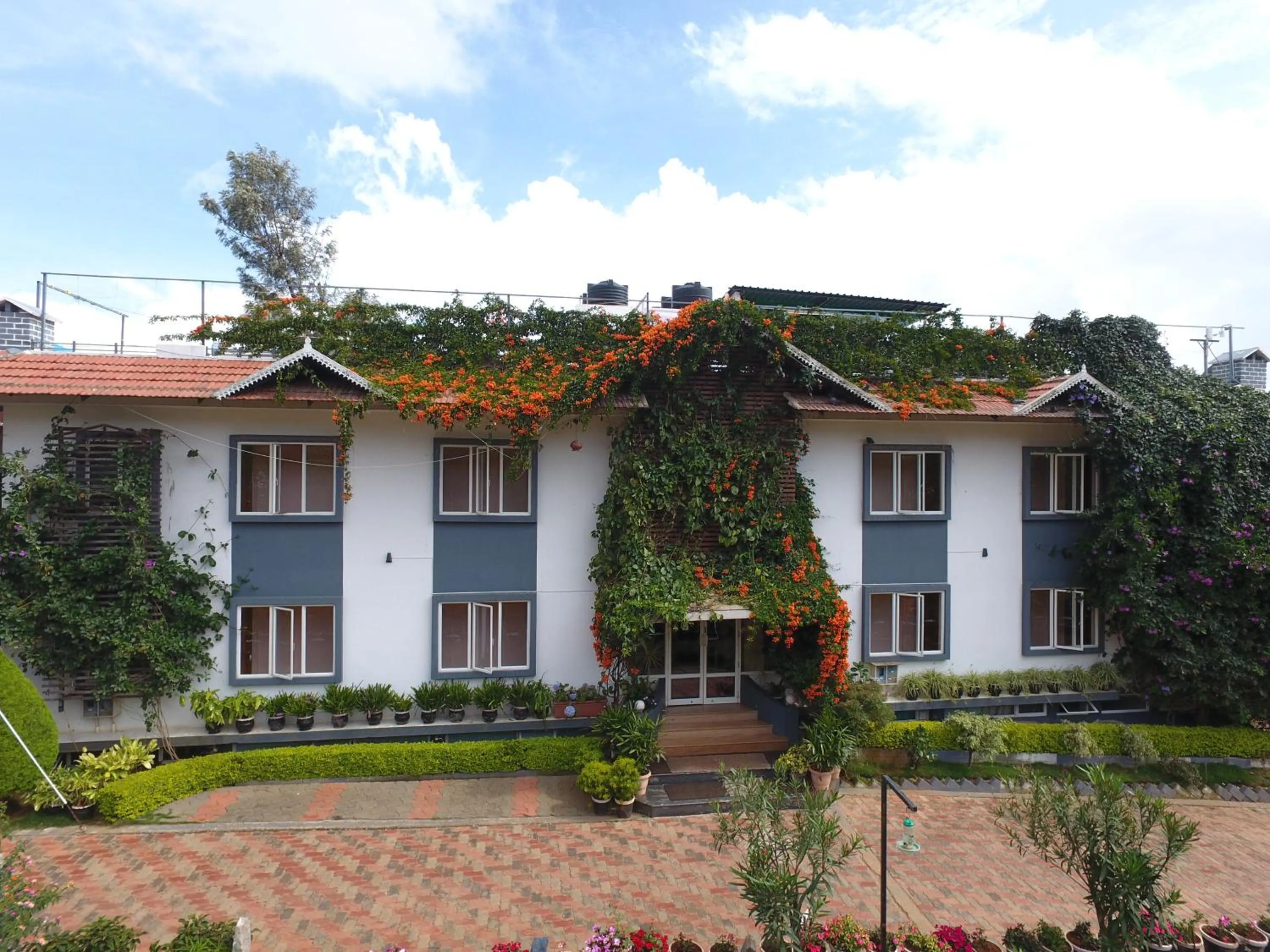 Property building in Sunvalley Homestay