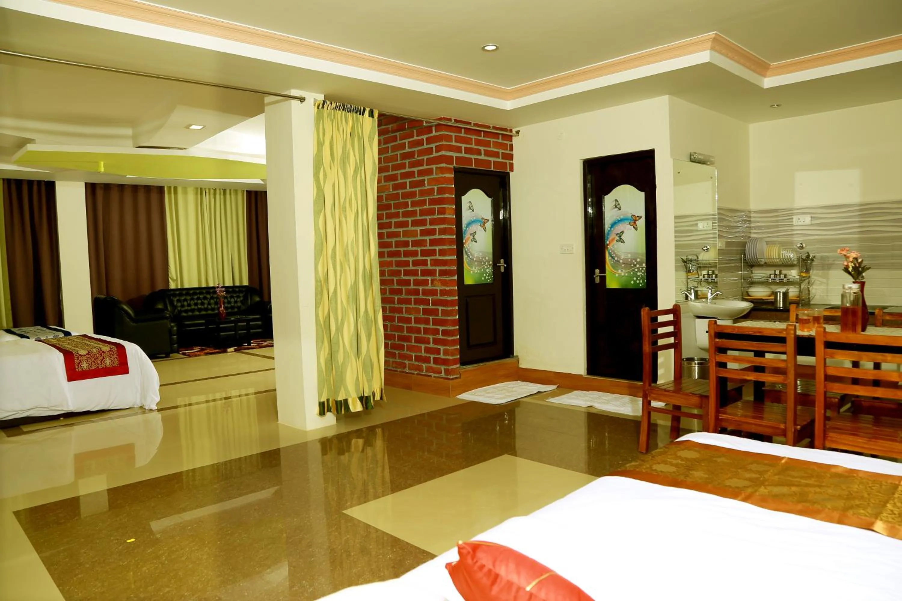 Photo of the whole room, Bed in Sunvalley Homestay