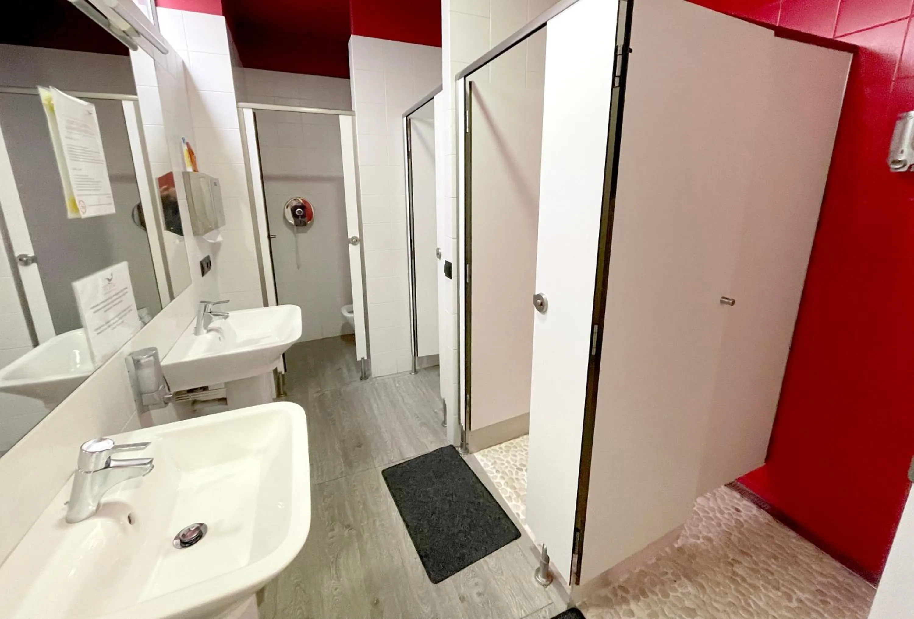 Toilet in Ritual Alameda Sevilla