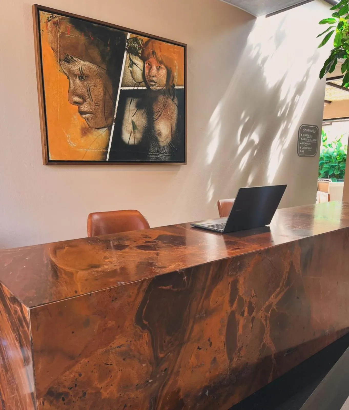 Lobby or reception in Pousada Yamandu - SPA Aquecido