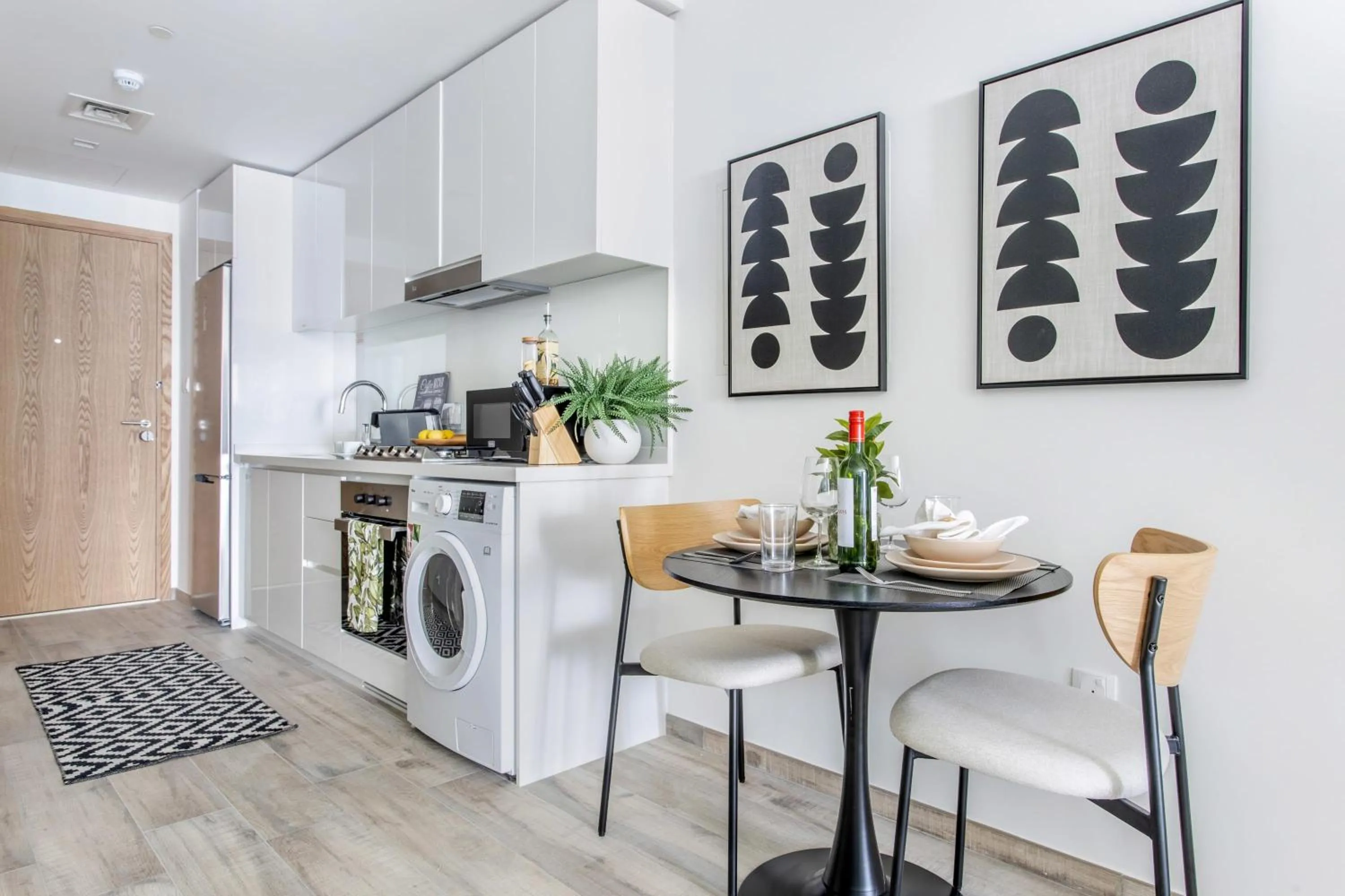 Frank Porter - Ahad Residences