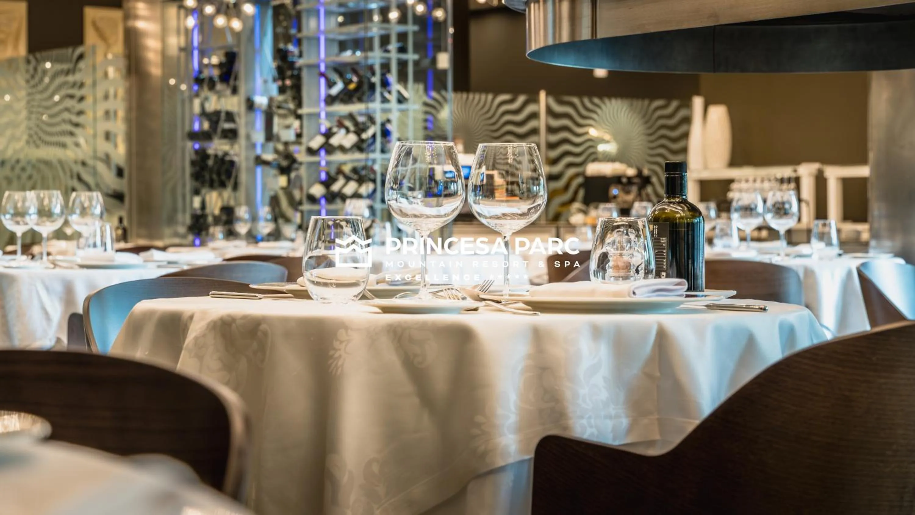 Restaurant/places to eat in Hotel Princesa Parc Excellence