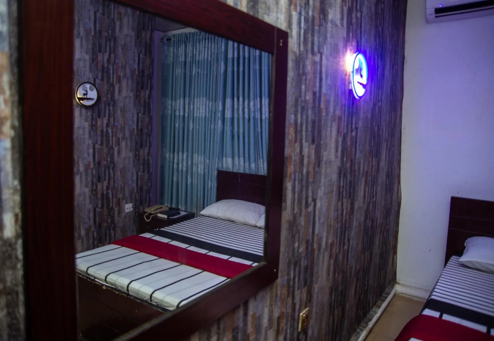 Bed in Haffy Executive Hotels and Suite