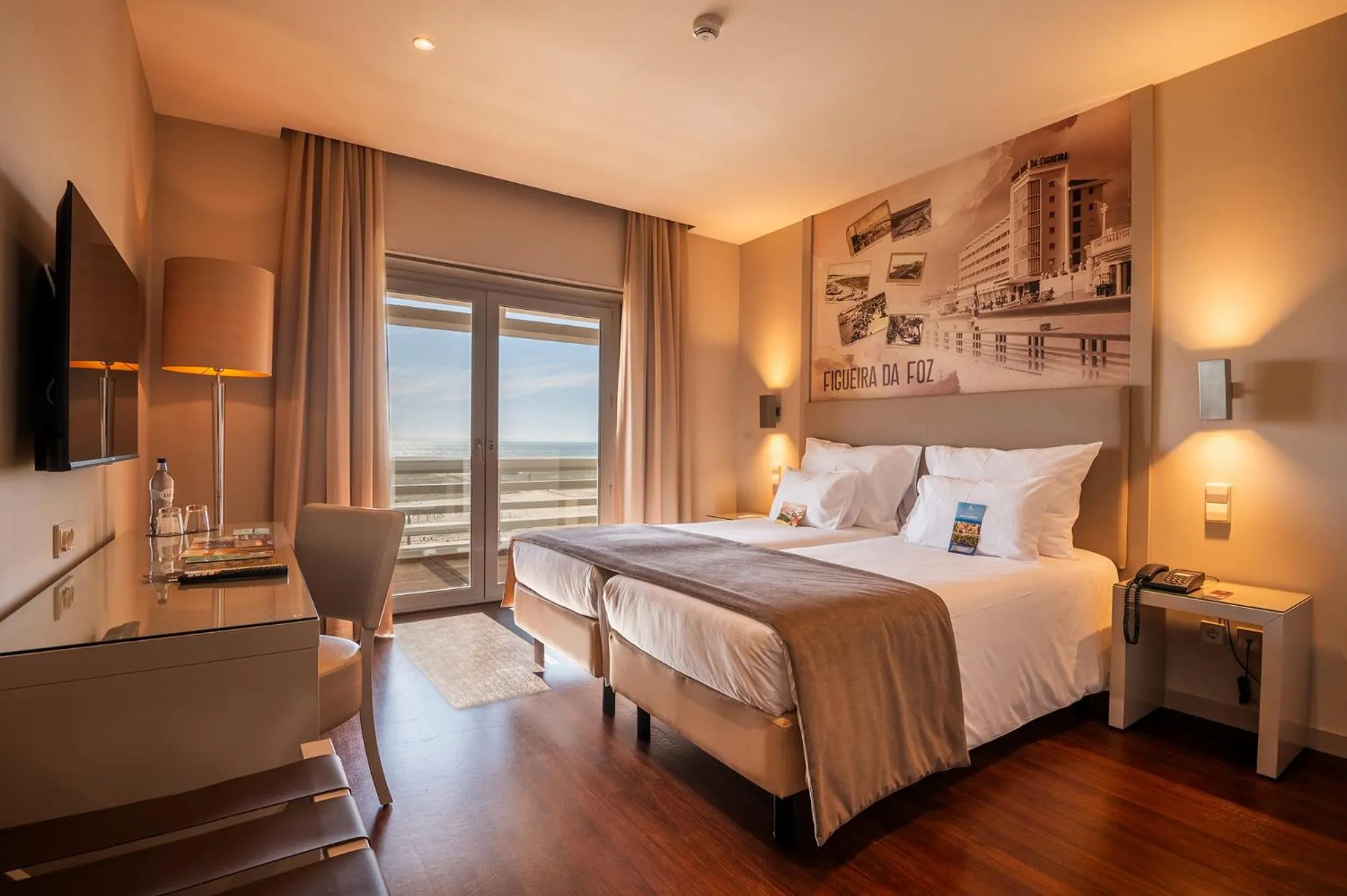 Bedroom, Bed in Vila Gale Collection Figueira da Foz