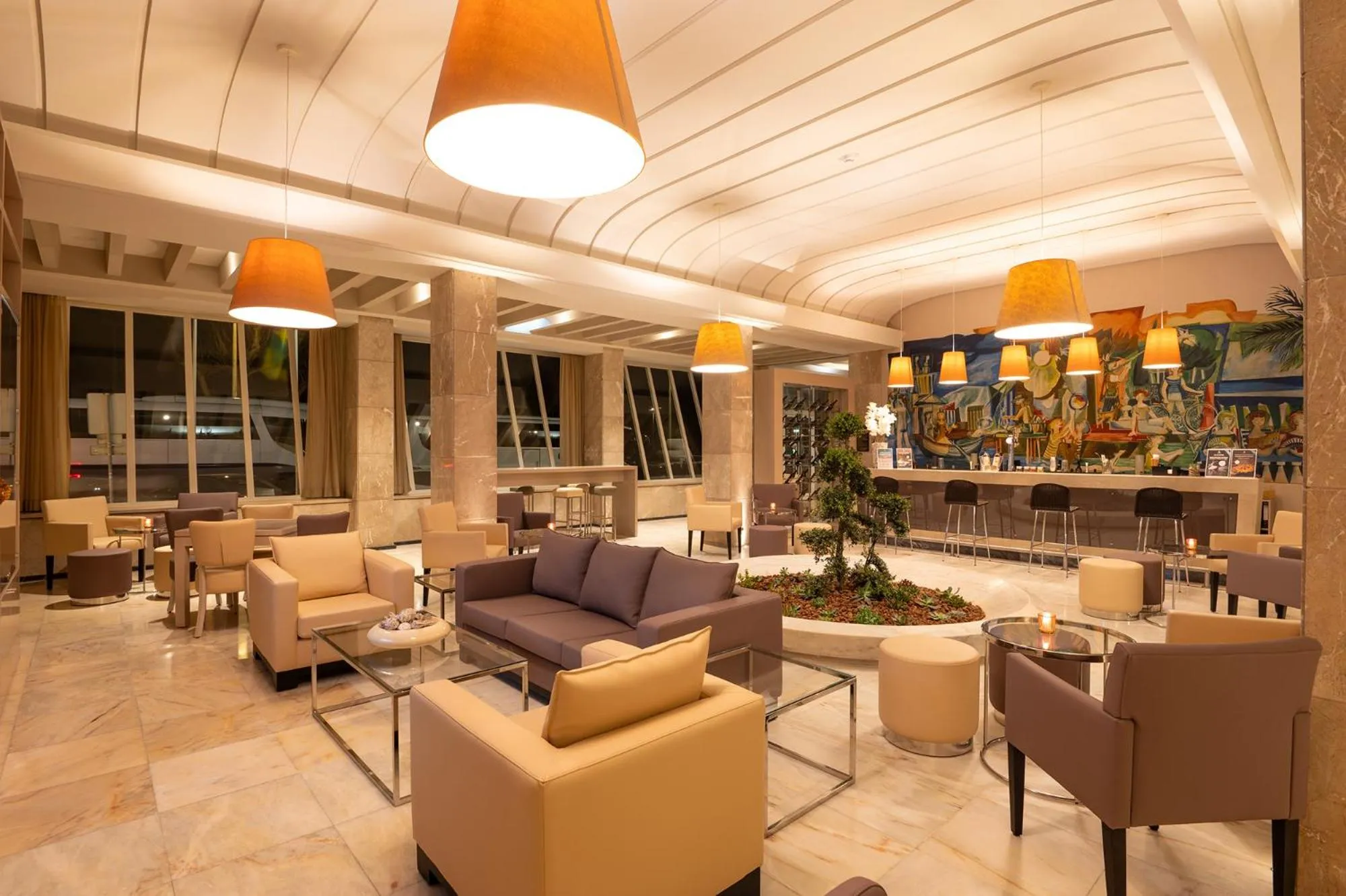 Lounge or bar in Vila Gale Collection Figueira da Foz