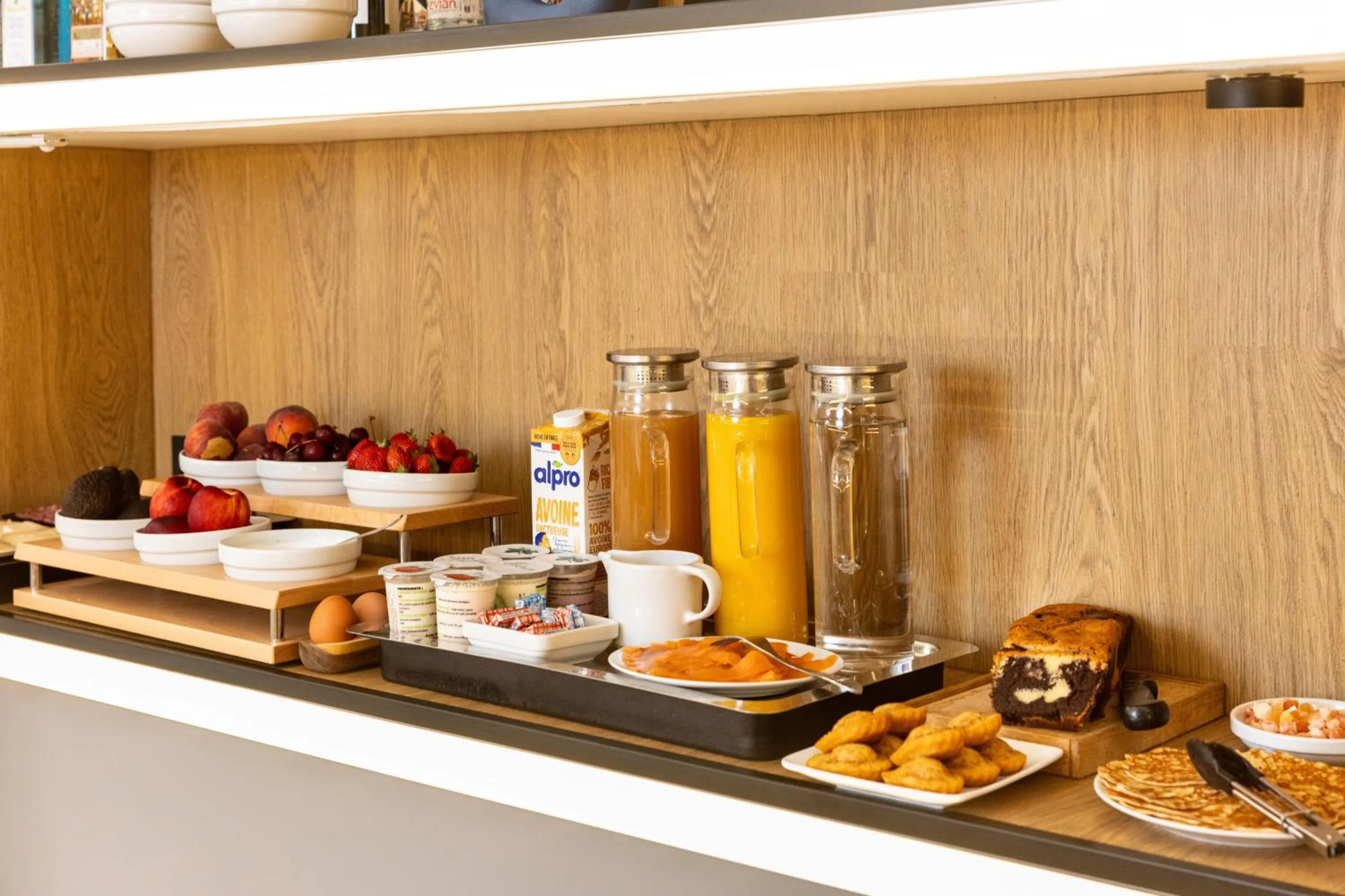 Breakfast in OVYO Hôtel