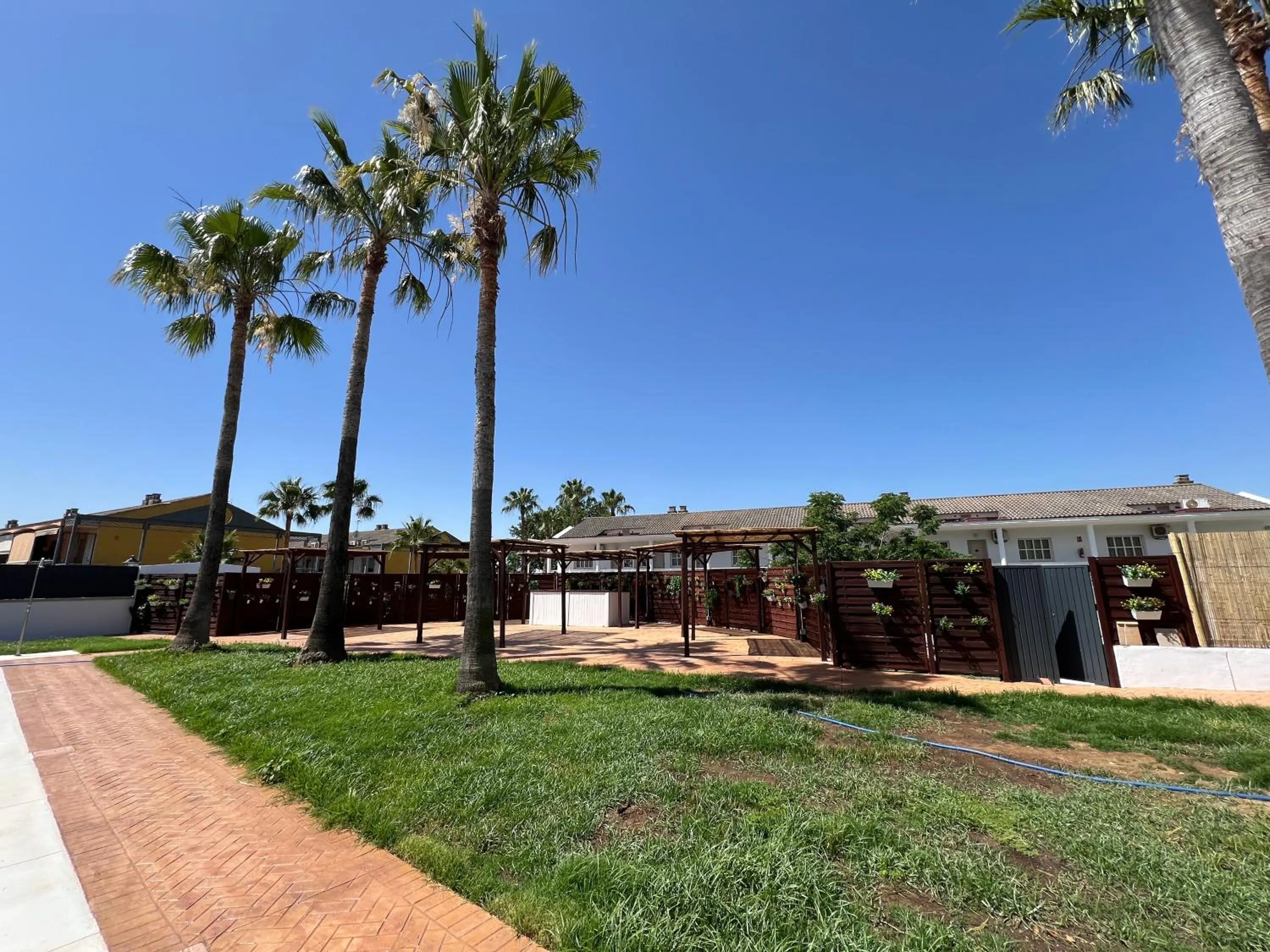 Swimming pool in Hospedium Hotel Sky Blu Torre de Sevilla