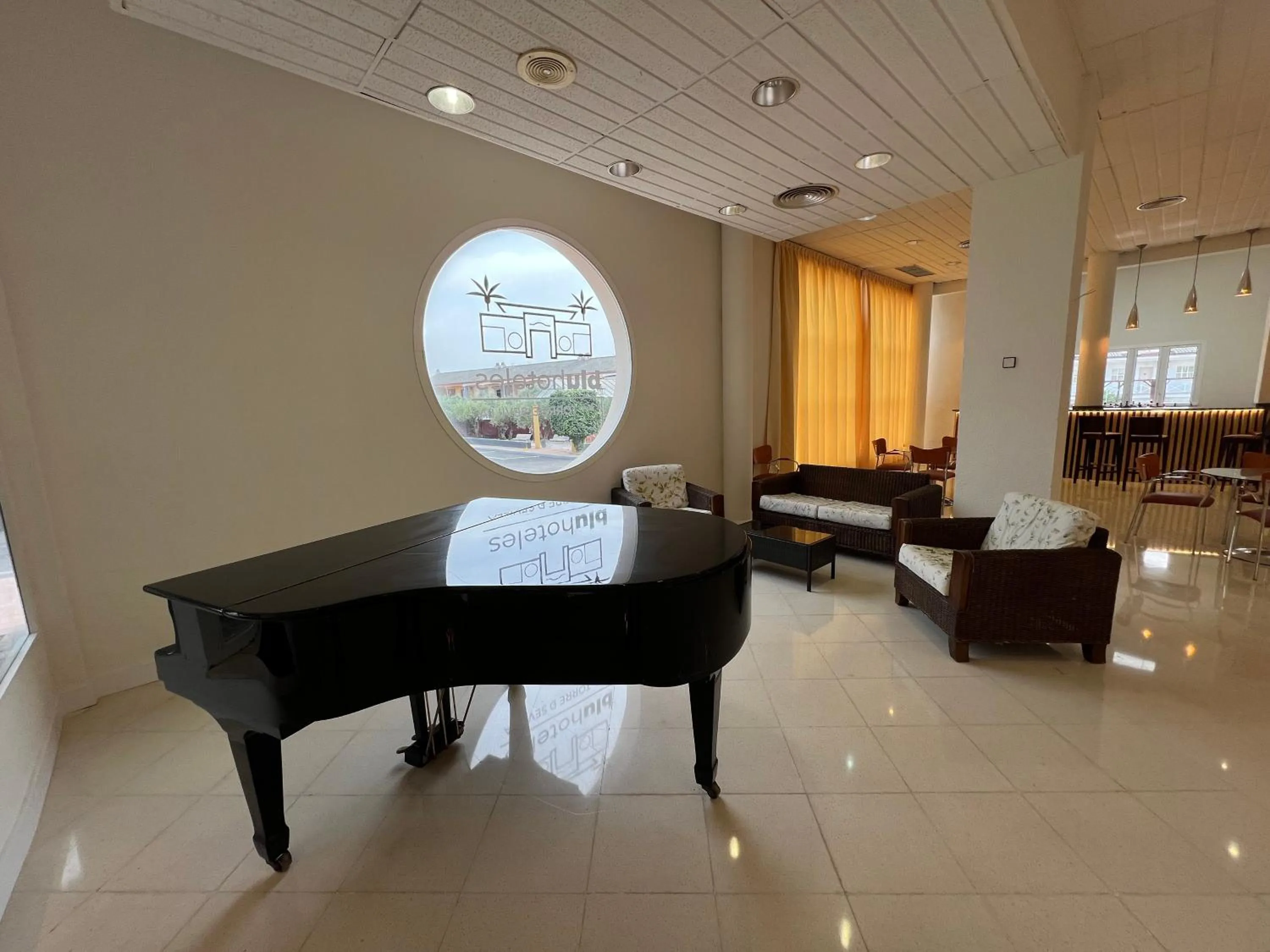 Living room in Hospedium Hotel Sky Blu Torre de Sevilla