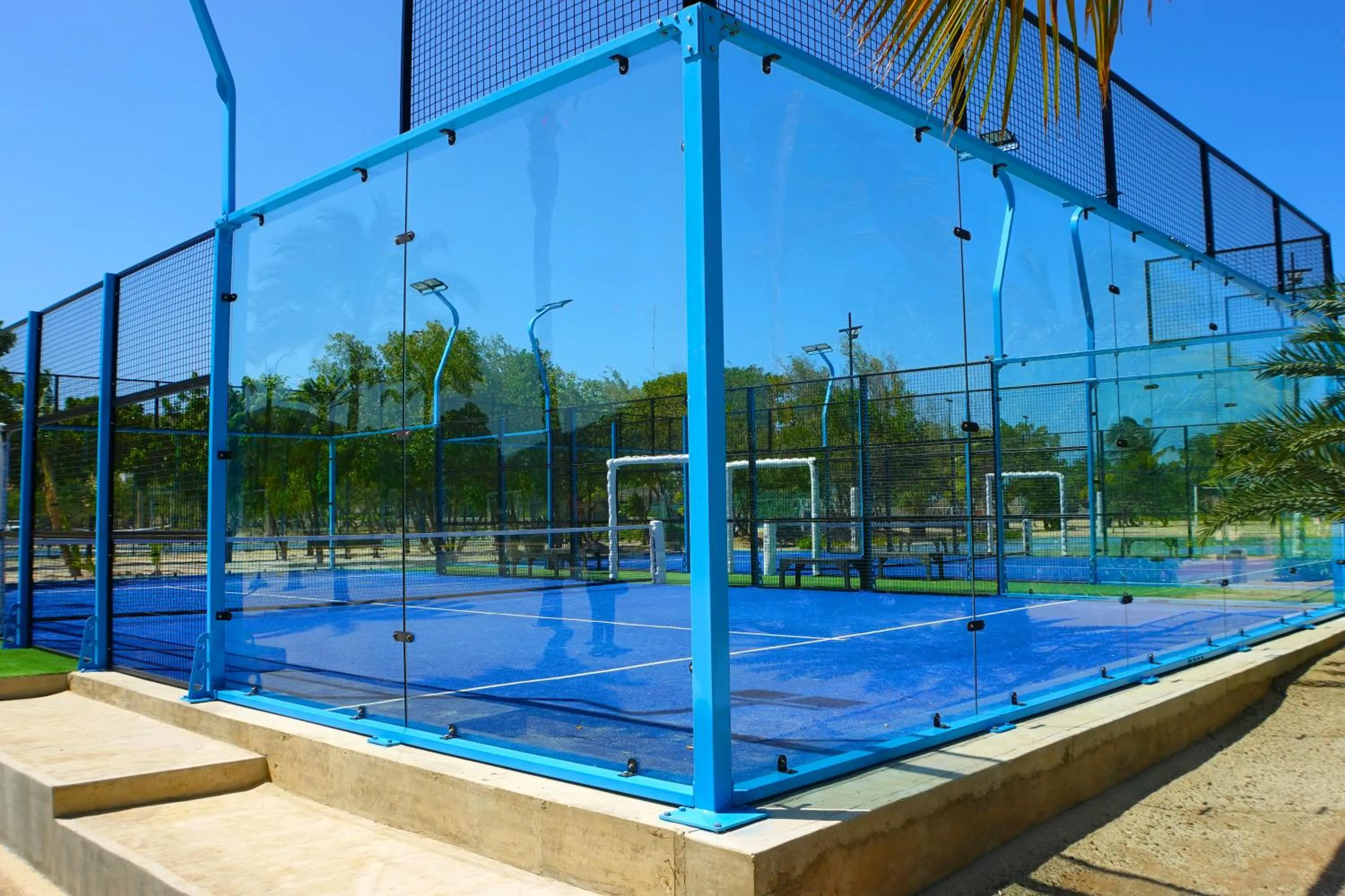 Tennis court in Sunsol Ecoland