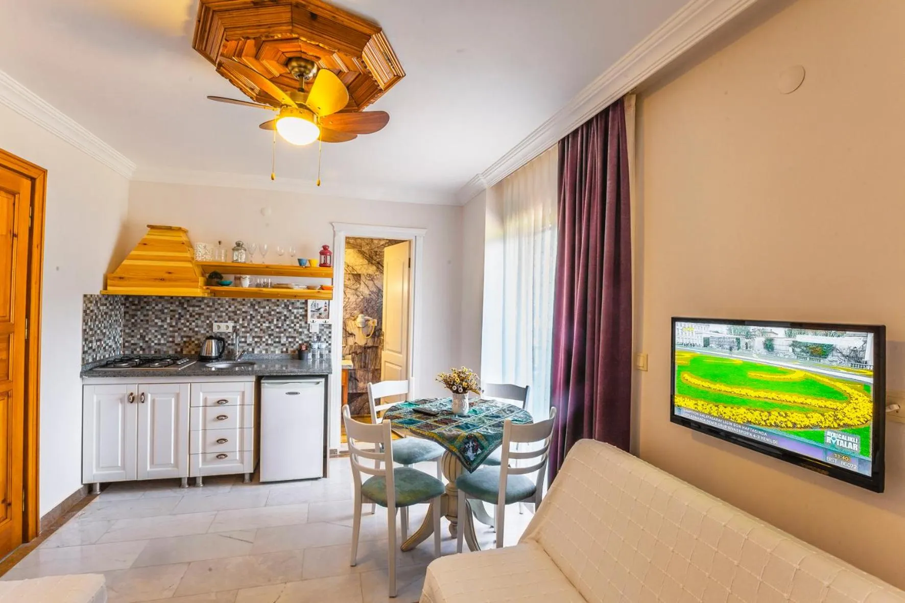 Living room in Gumus Konak