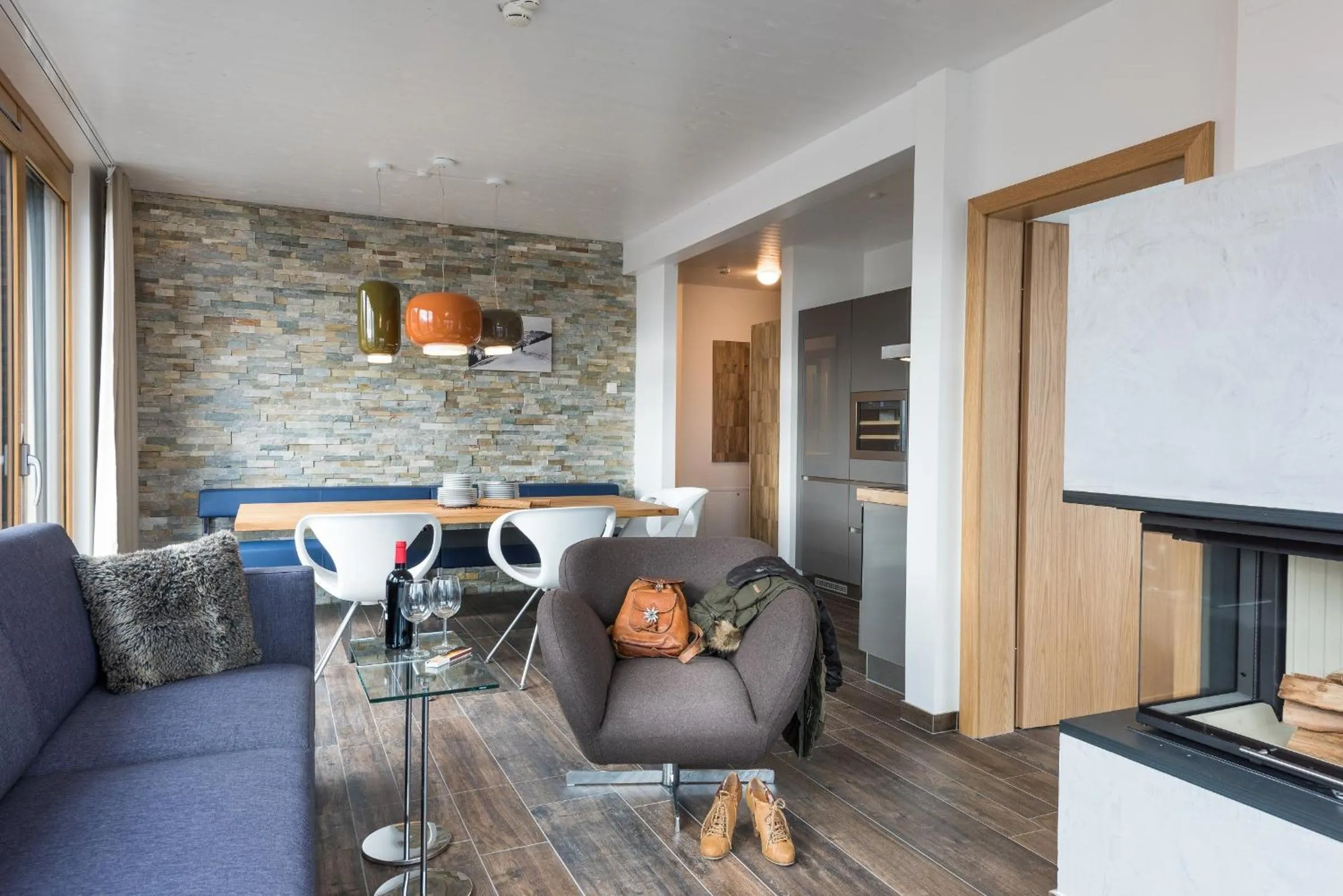 Kitchen or kitchenette in AlpenParks Hotel & Apartment Central Zell am See