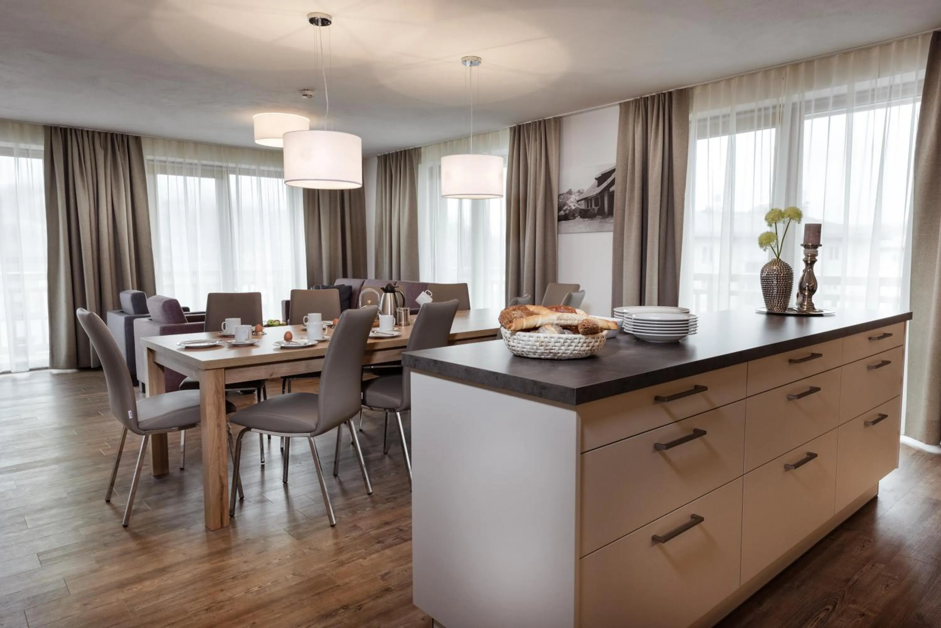 kitchen in AlpenParks Hotel & Apartment Central Zell am See