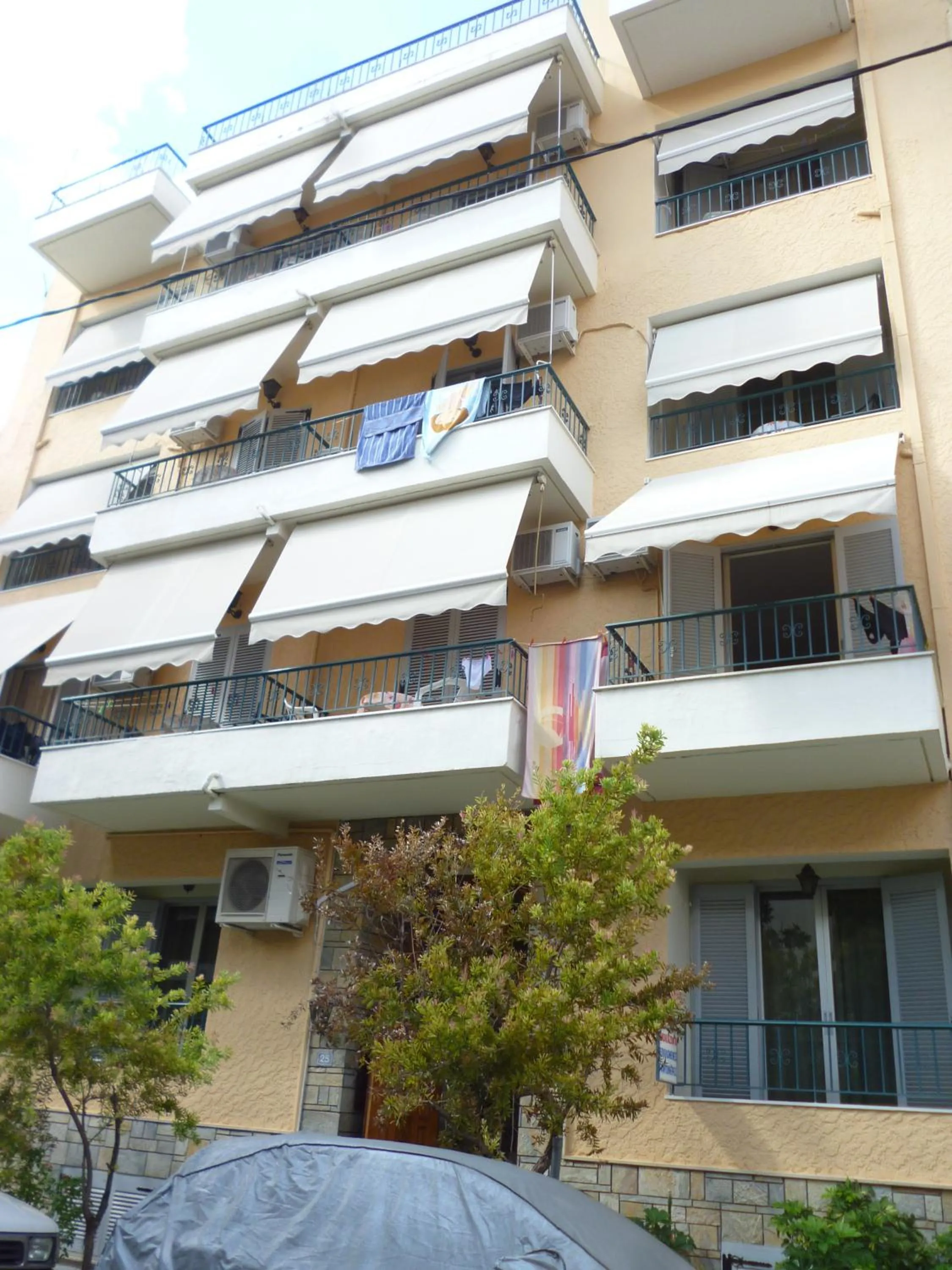 Facade/entrance in Orion Studios