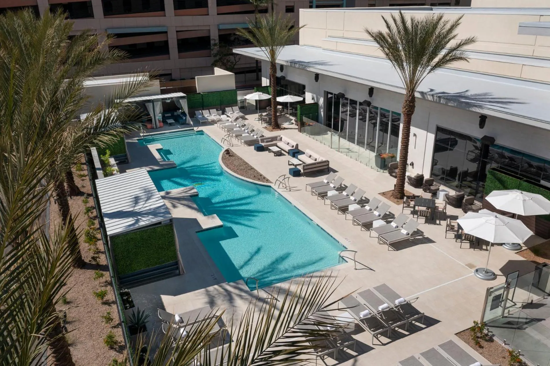 Swimming pool in Caesars Republic Scottsdale, a Hilton Hotel