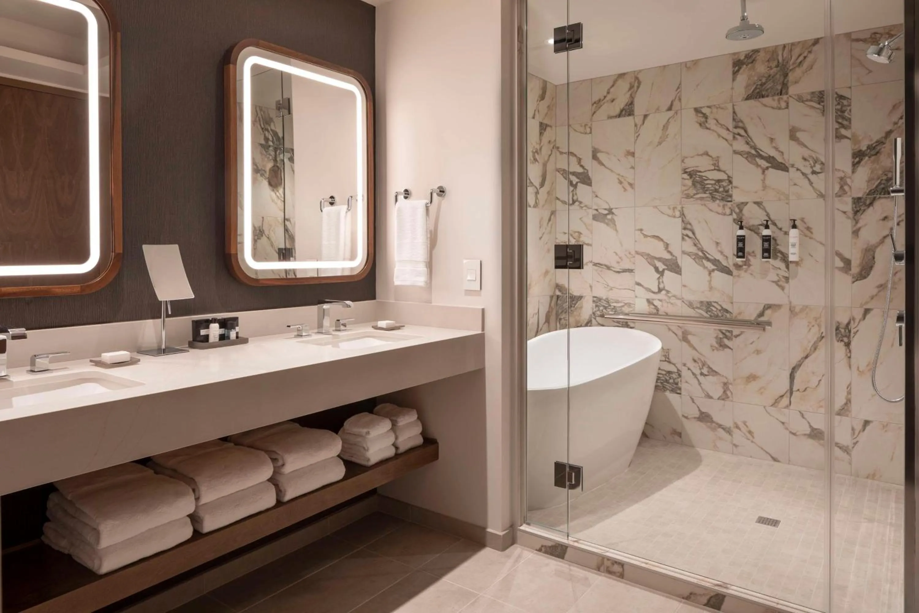 Bathroom in Caesars Republic Scottsdale, a Hilton Hotel