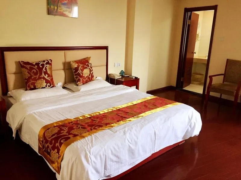 GreeTree Inn JiangSu Suzhou Taiping High-speed North Station Express Hotel