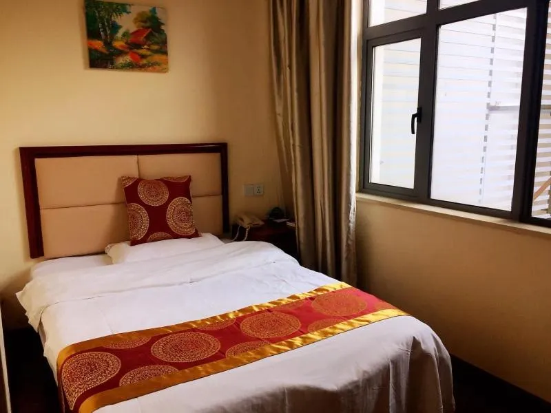 GreeTree Inn JiangSu Suzhou Taiping High-speed North Station Express Hotel