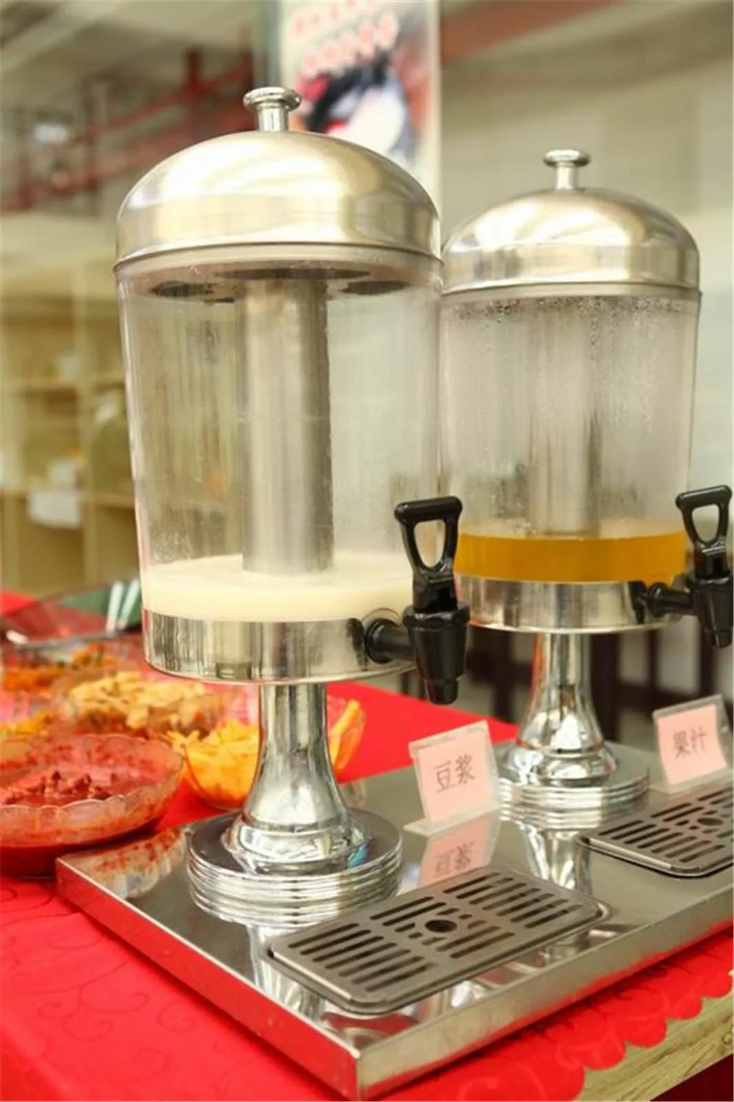 Food and drinks in GreeTree Inn JiangSu Suzhou Taiping High-speed North Station Express Hotel