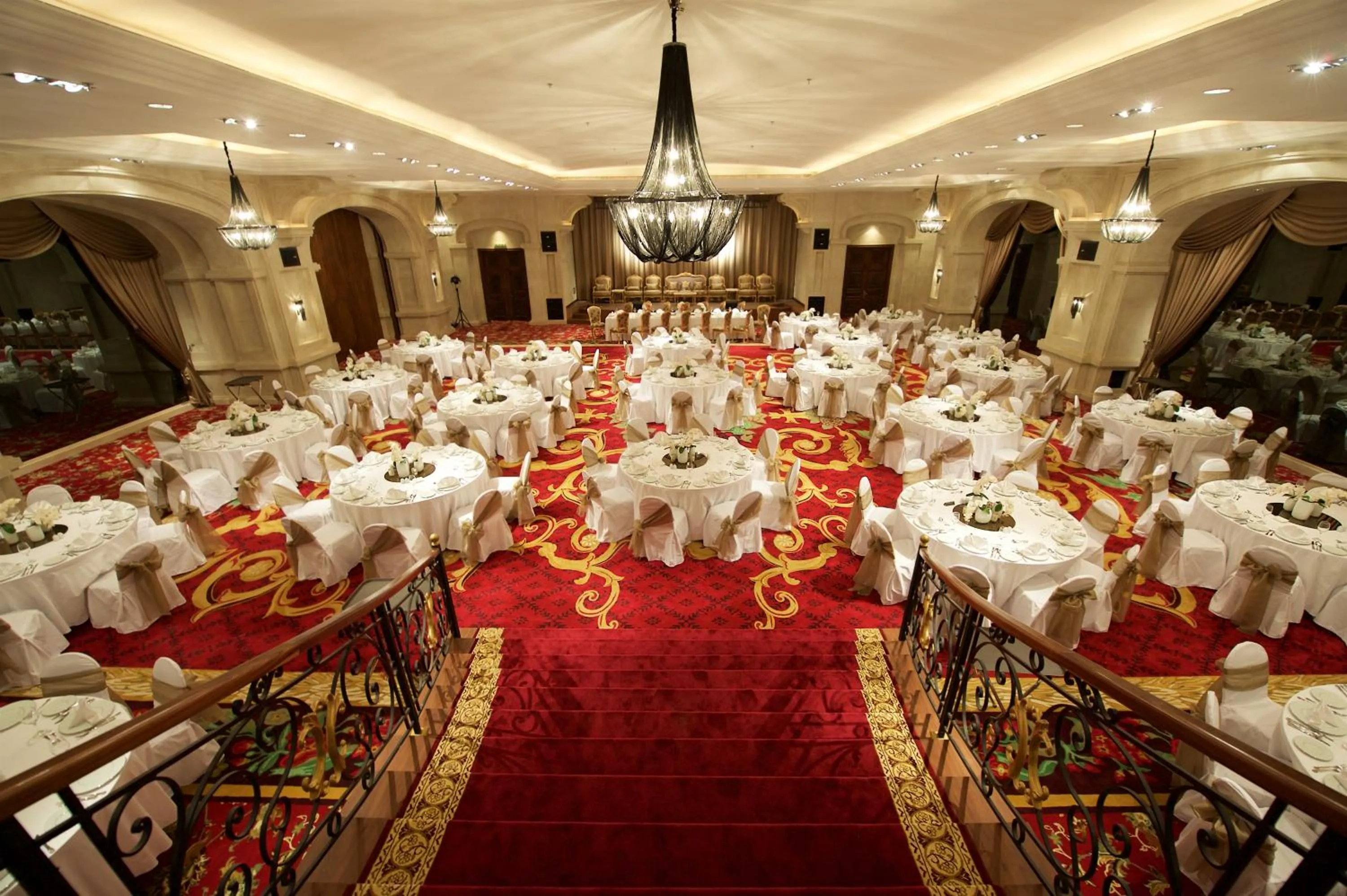 Banquet/Function facilities, Banquet Facilities in Al Rawasi Hotel Suites