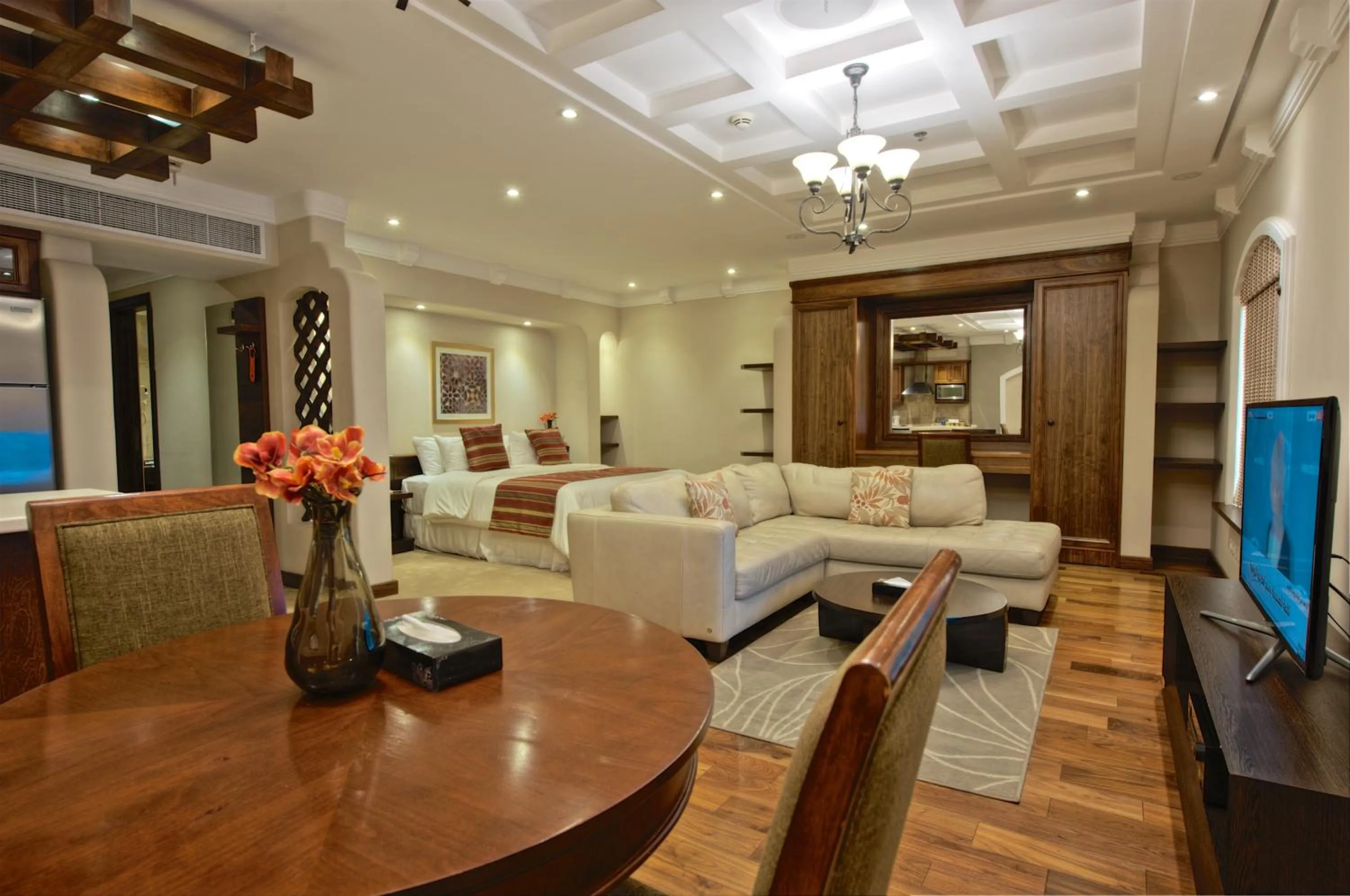 Living room, Seating Area in Al Rawasi Hotel Suites