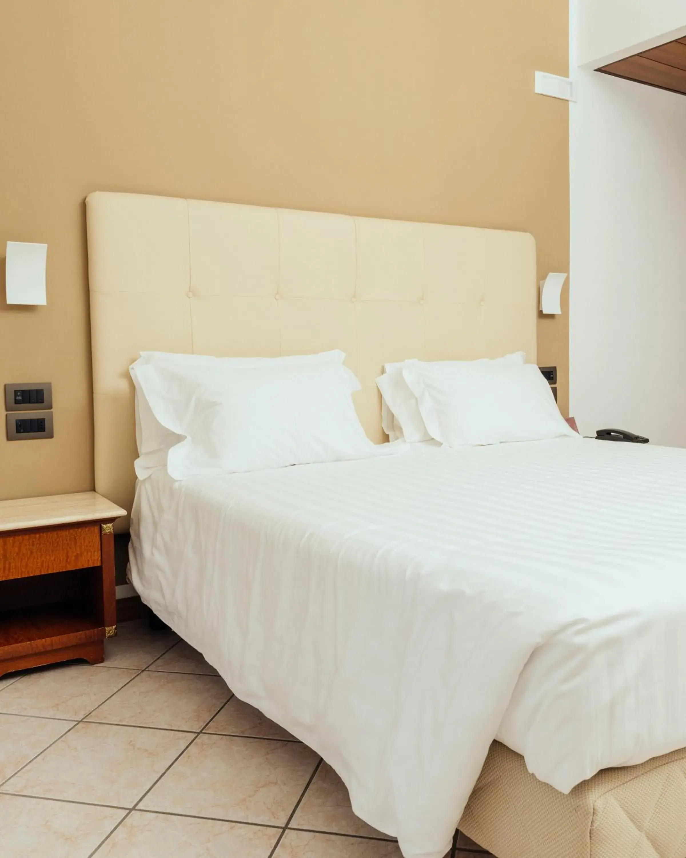 Superior Double or Twin Room in Grand Hotel Telese Superior Double or Twin Room in Grand Hotel Telese