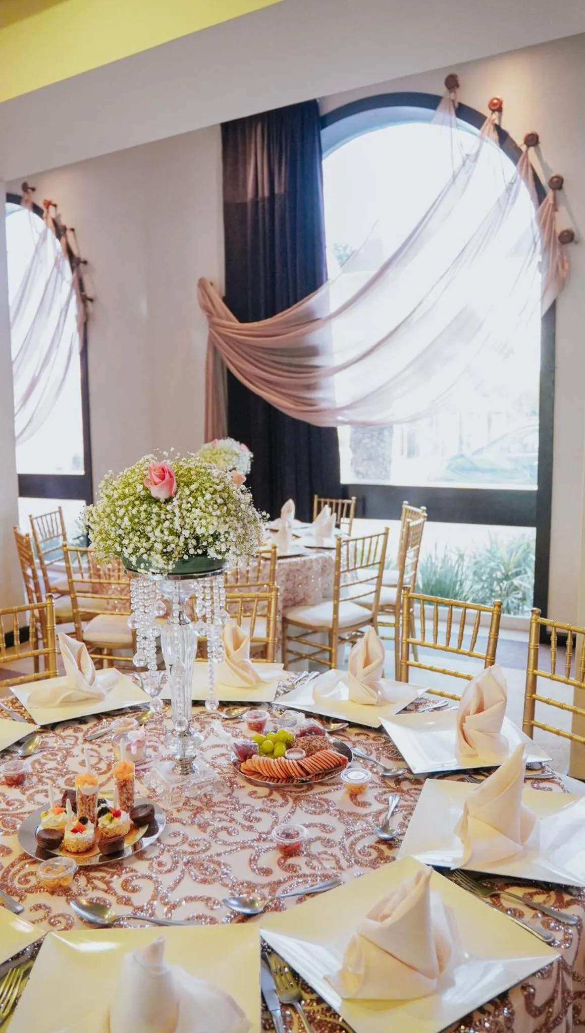 Food and drinks in Hotel Colón Plaza Business Class