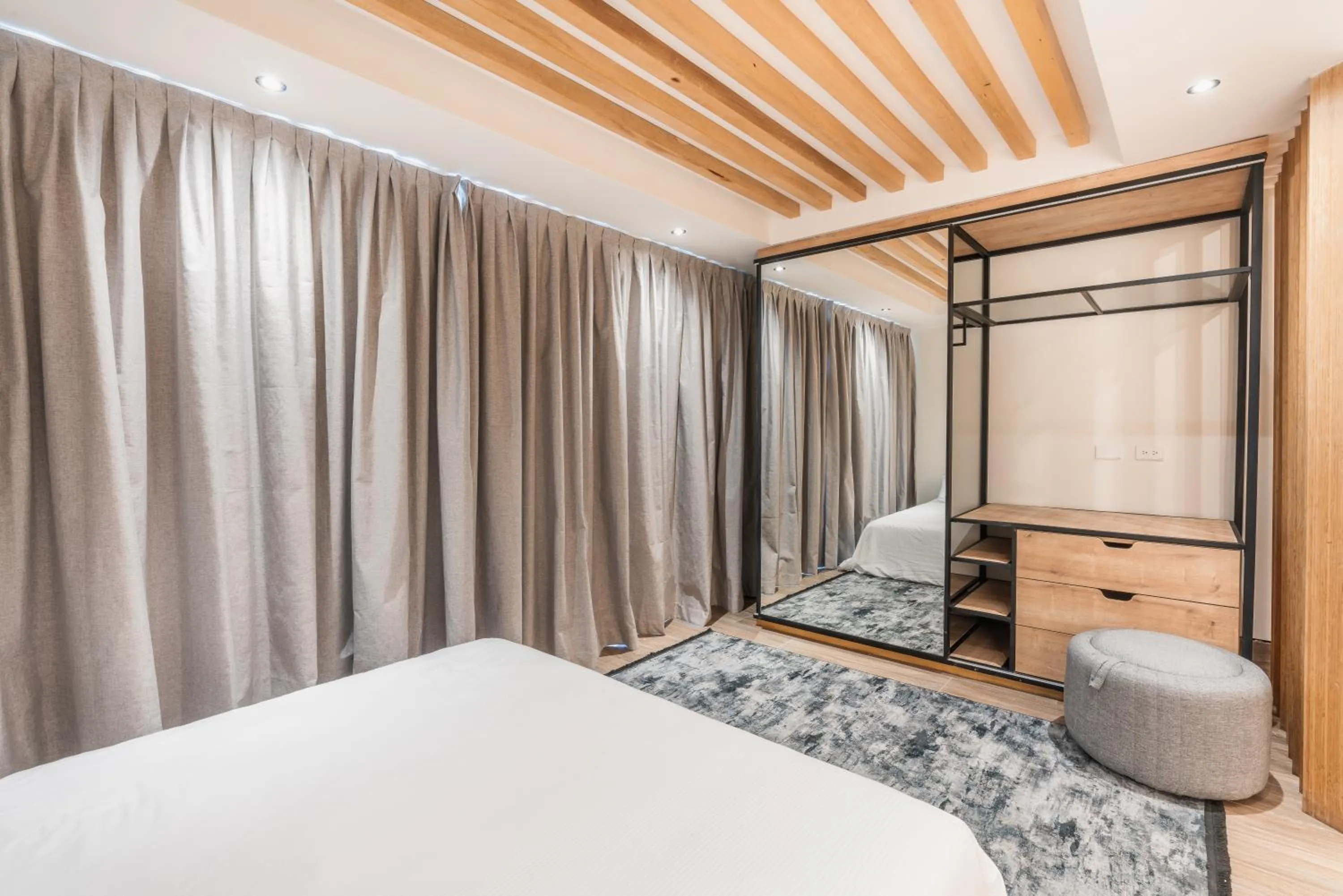 flat iron, Bed in Hotel Faranda Single 1 Punta Cana - Adults Only