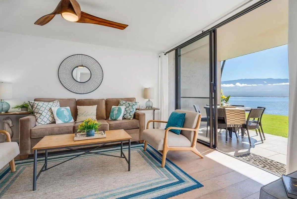 Lauloa 105 · LOA 105 2BD OceanFront Getaway w AC Pool