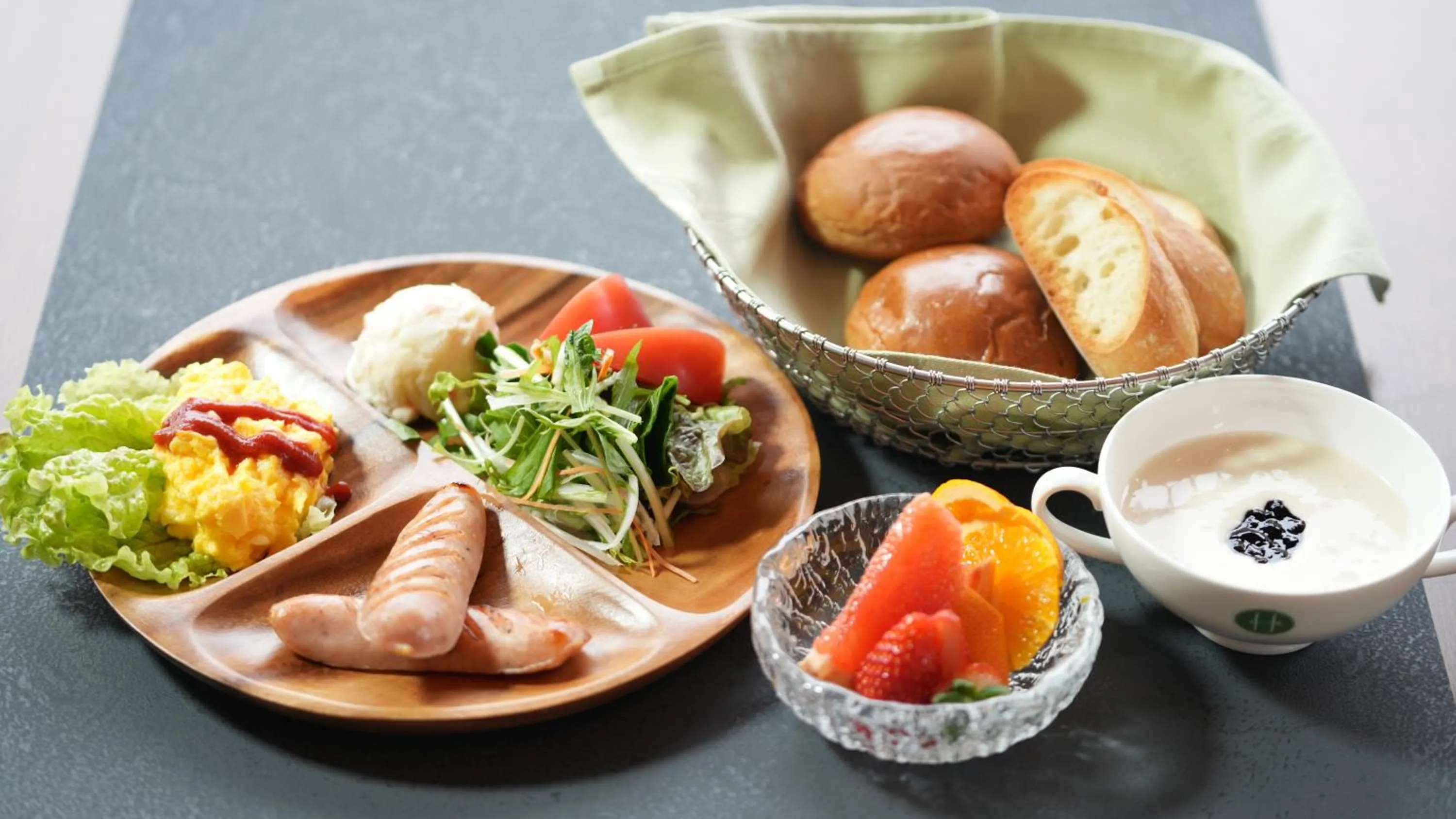 Food in WHITE HOTEL GRAND HAKUBA