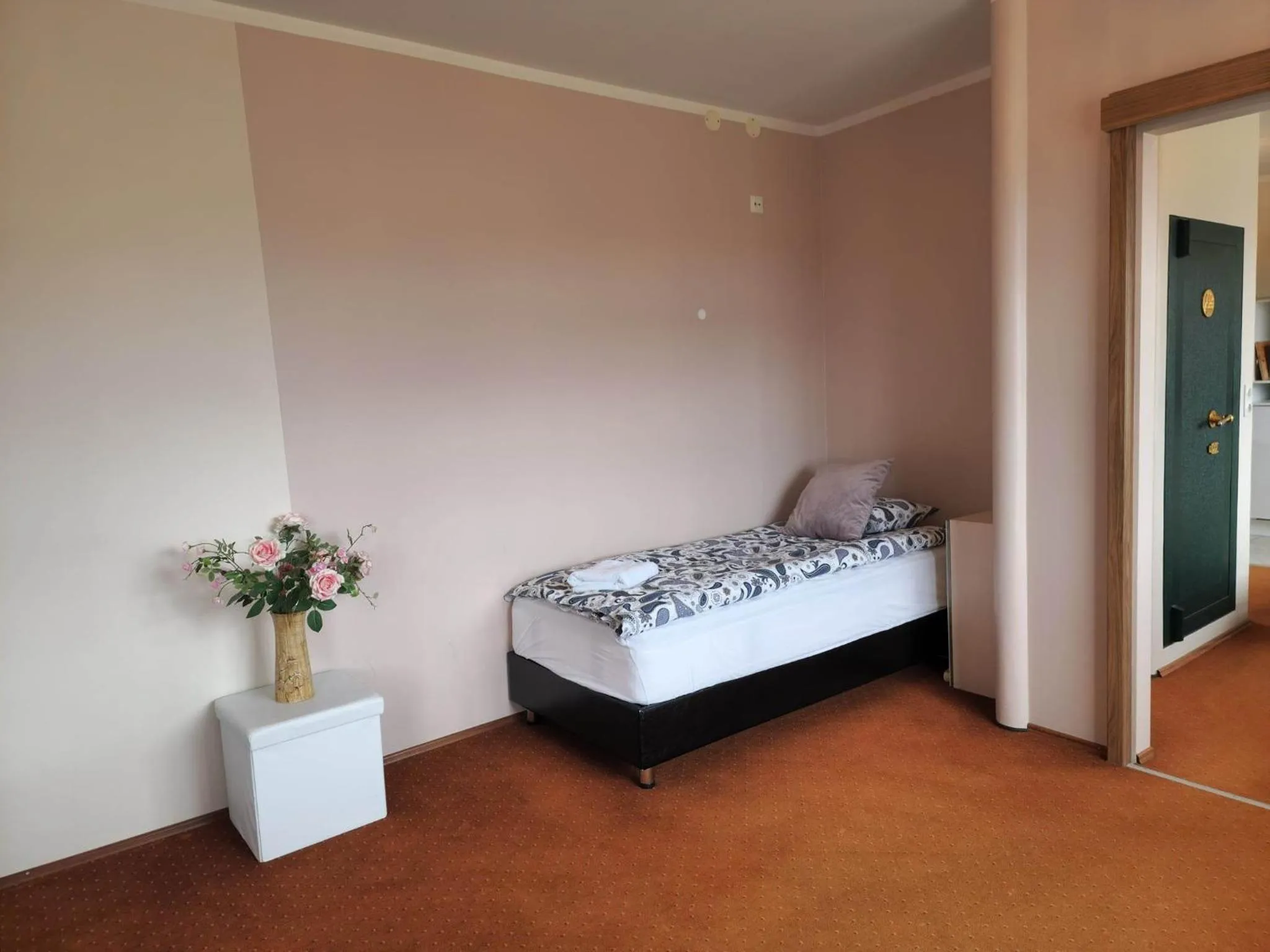 Bedroom, Bed in Kiljan Apartments & Rooms