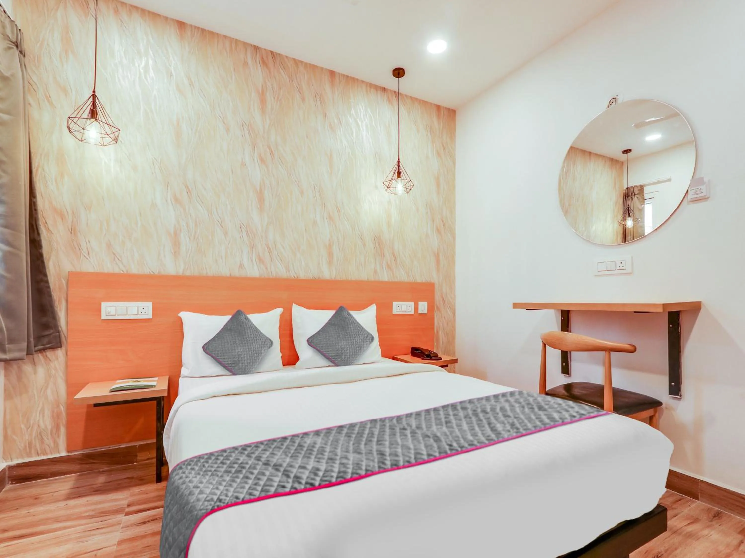 Bedroom, Bed in Super Townhouse CASA GRAND