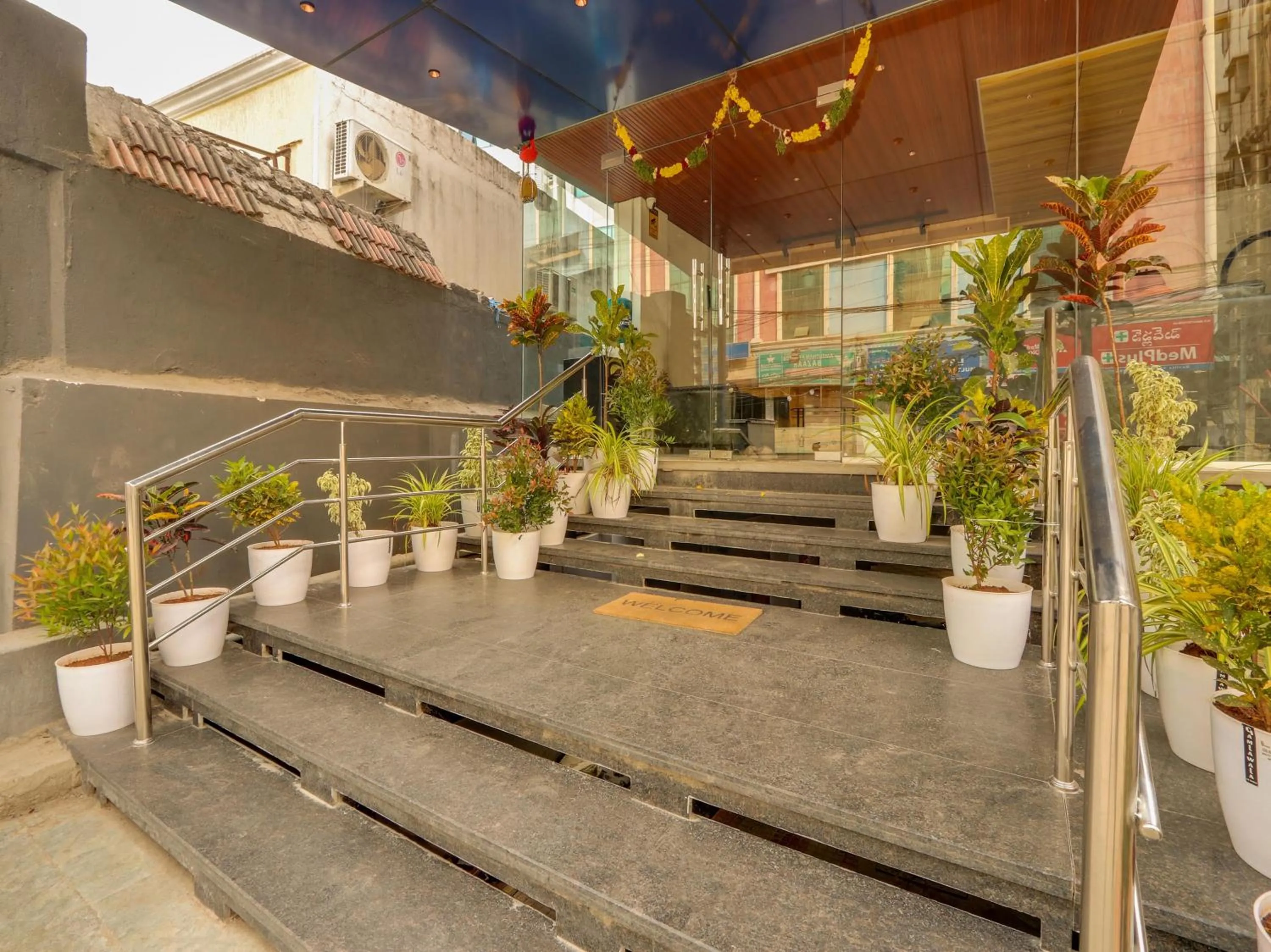 Facade/entrance in Super Townhouse CASA GRAND