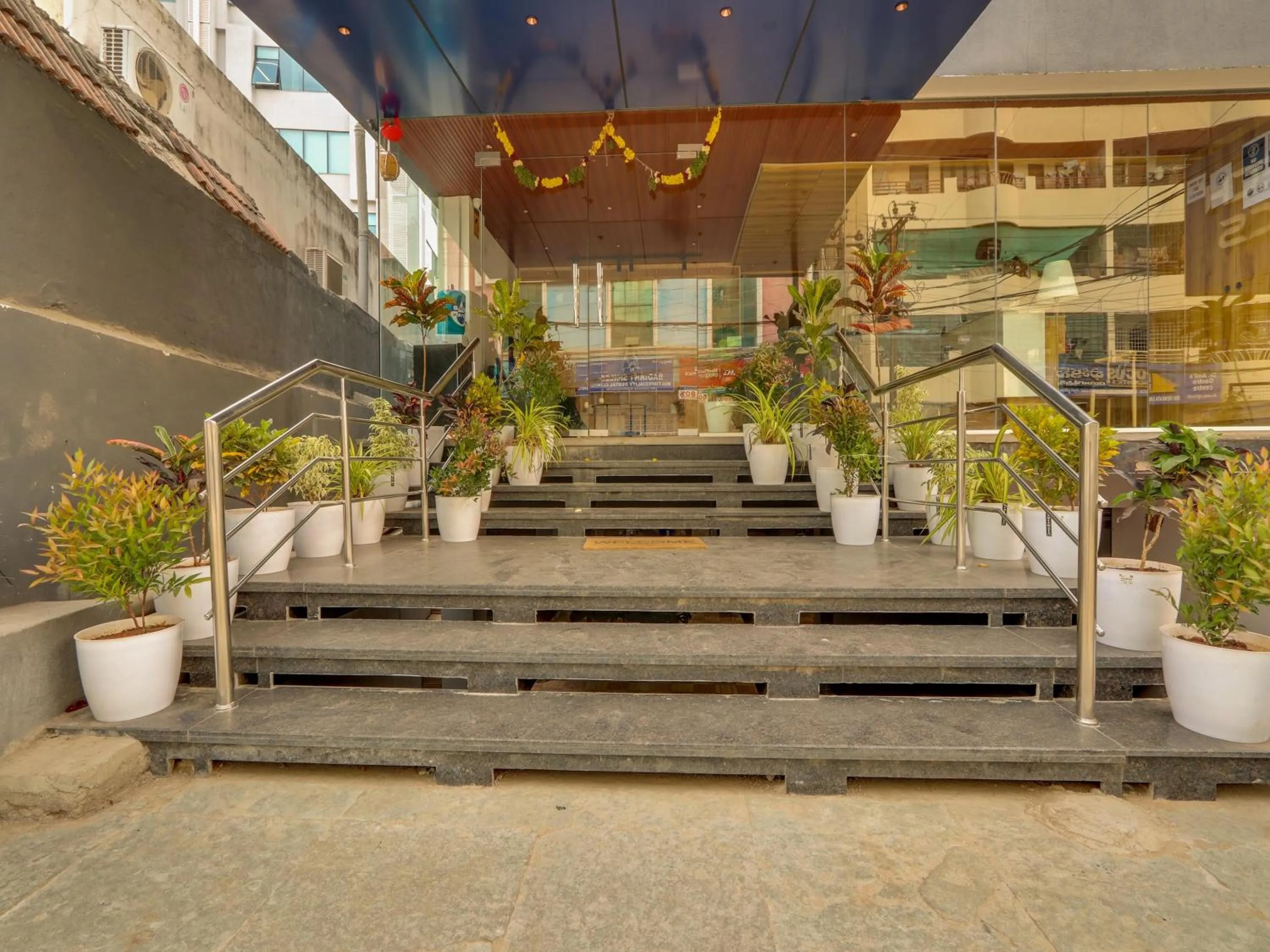 Facade/entrance in Super Townhouse CASA GRAND