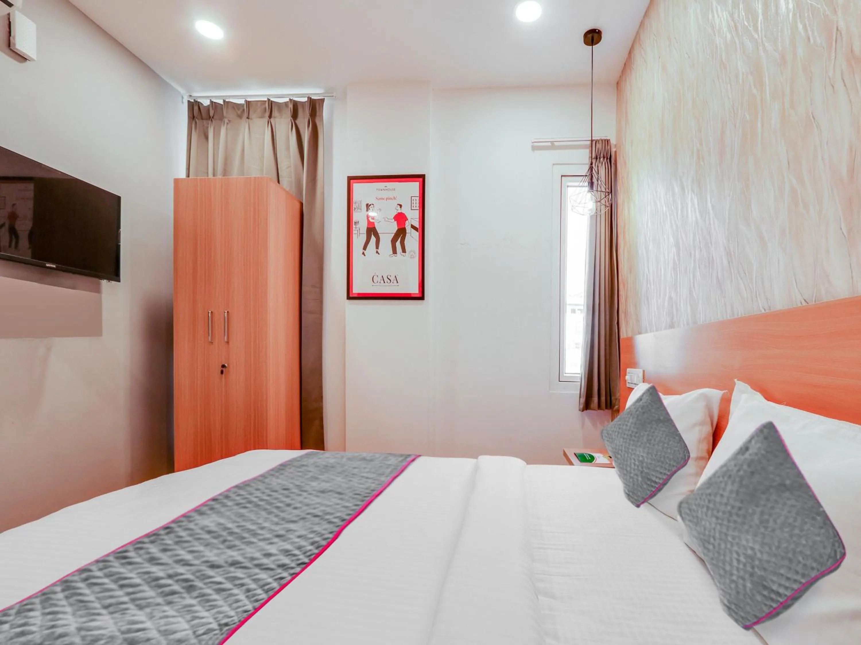 Bedroom, Bed in Super Townhouse CASA GRAND