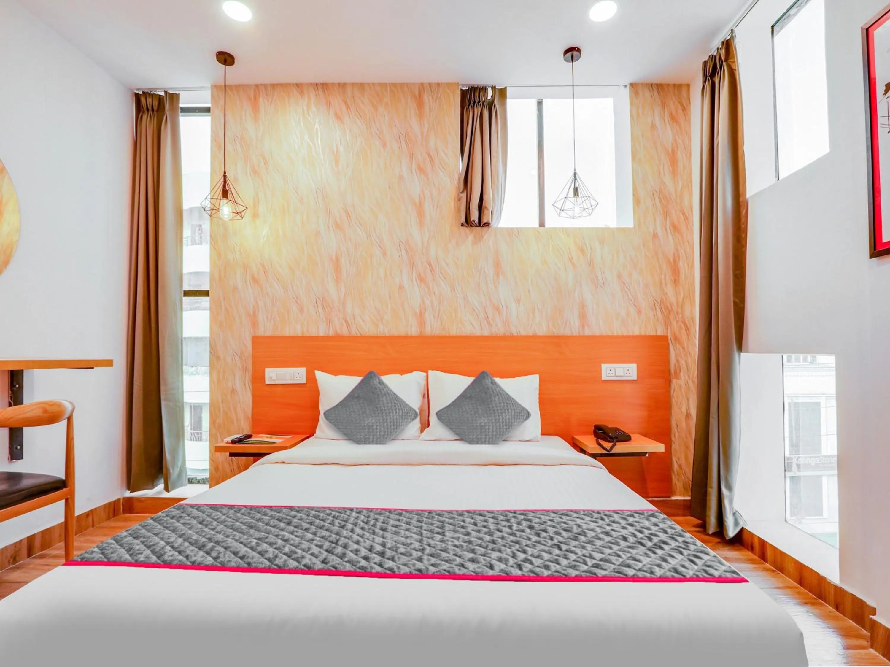 Bedroom, Bed in Super Townhouse CASA GRAND