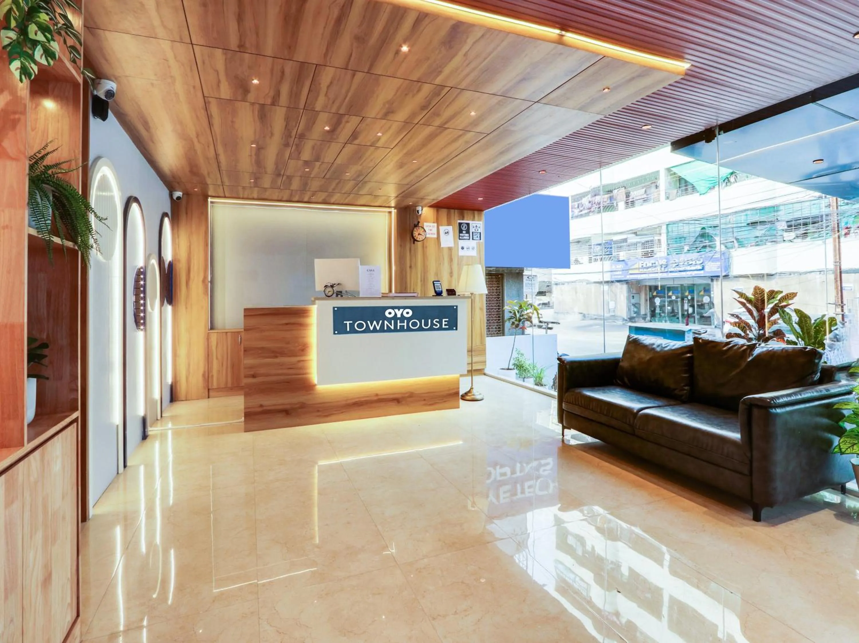 Lobby or reception in Super Townhouse CASA GRAND