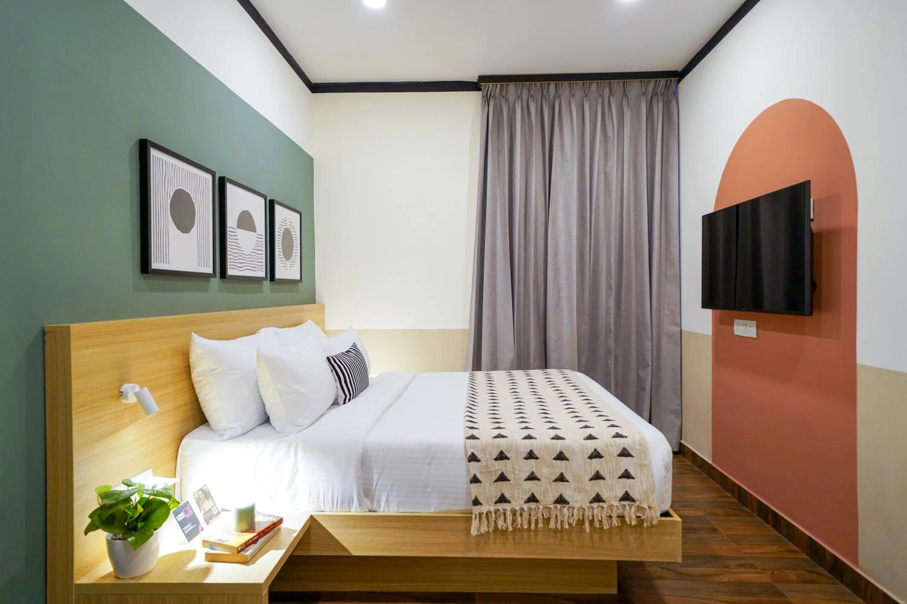 Bed in Olive Hotel Hosa Road Metro by Embassy Group