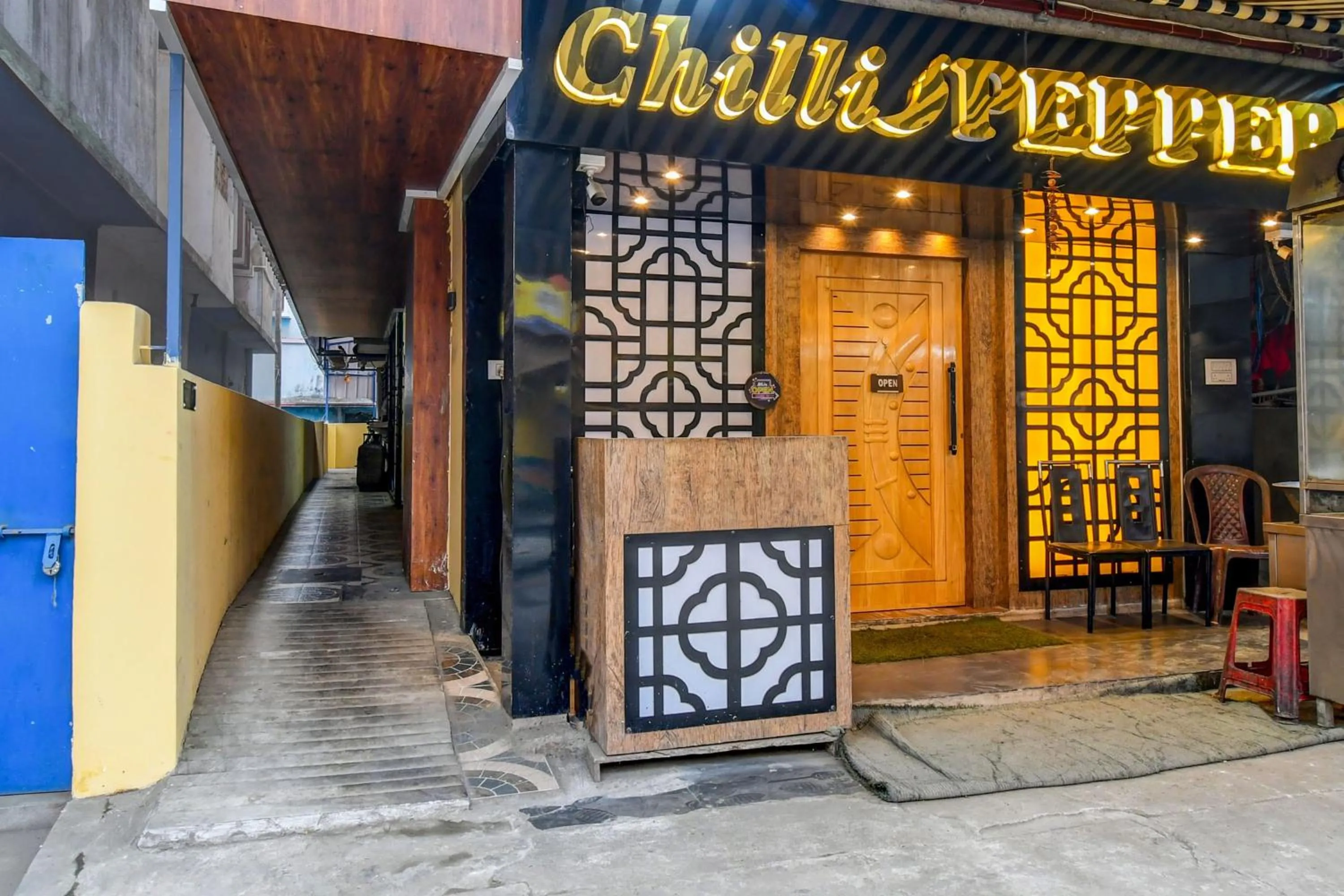 Facade/entrance in Hotel O Chilli Pepper Hotel and Restaurant