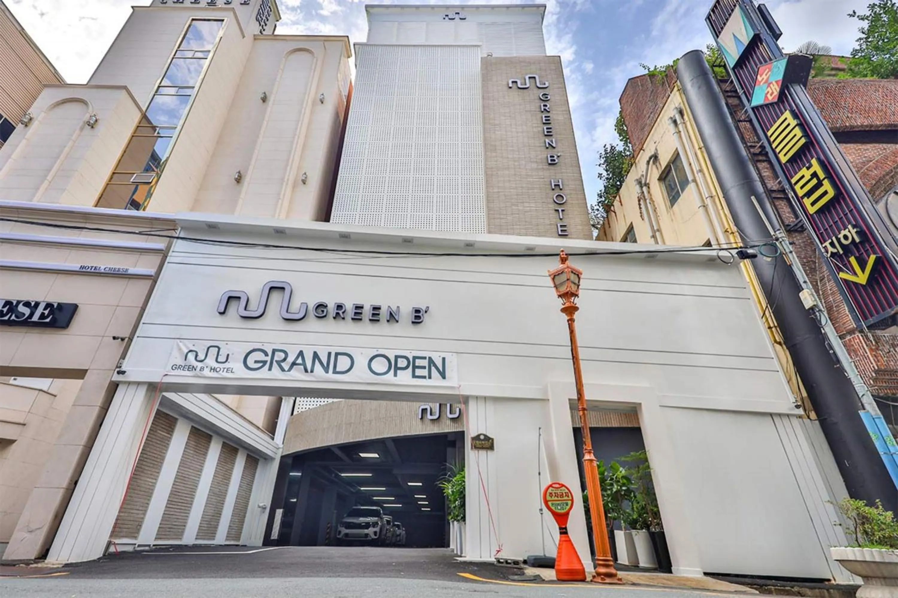 Property building in Green B Hotel Busan Seomyeon